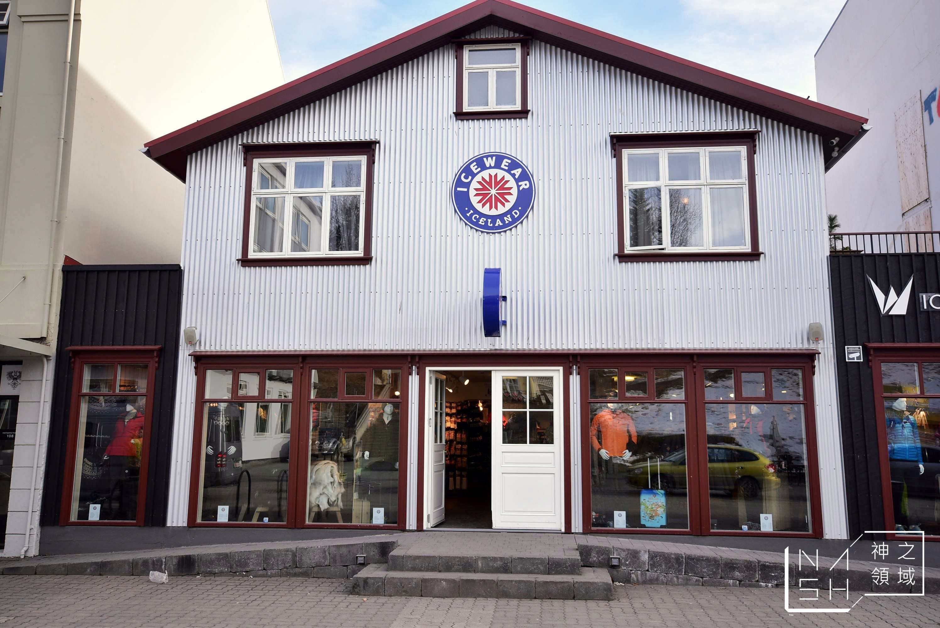 Akureyri,阿克雷里教堂,阿克雷里紅綠燈,冰島自由行環島景點推薦,阿克雷里