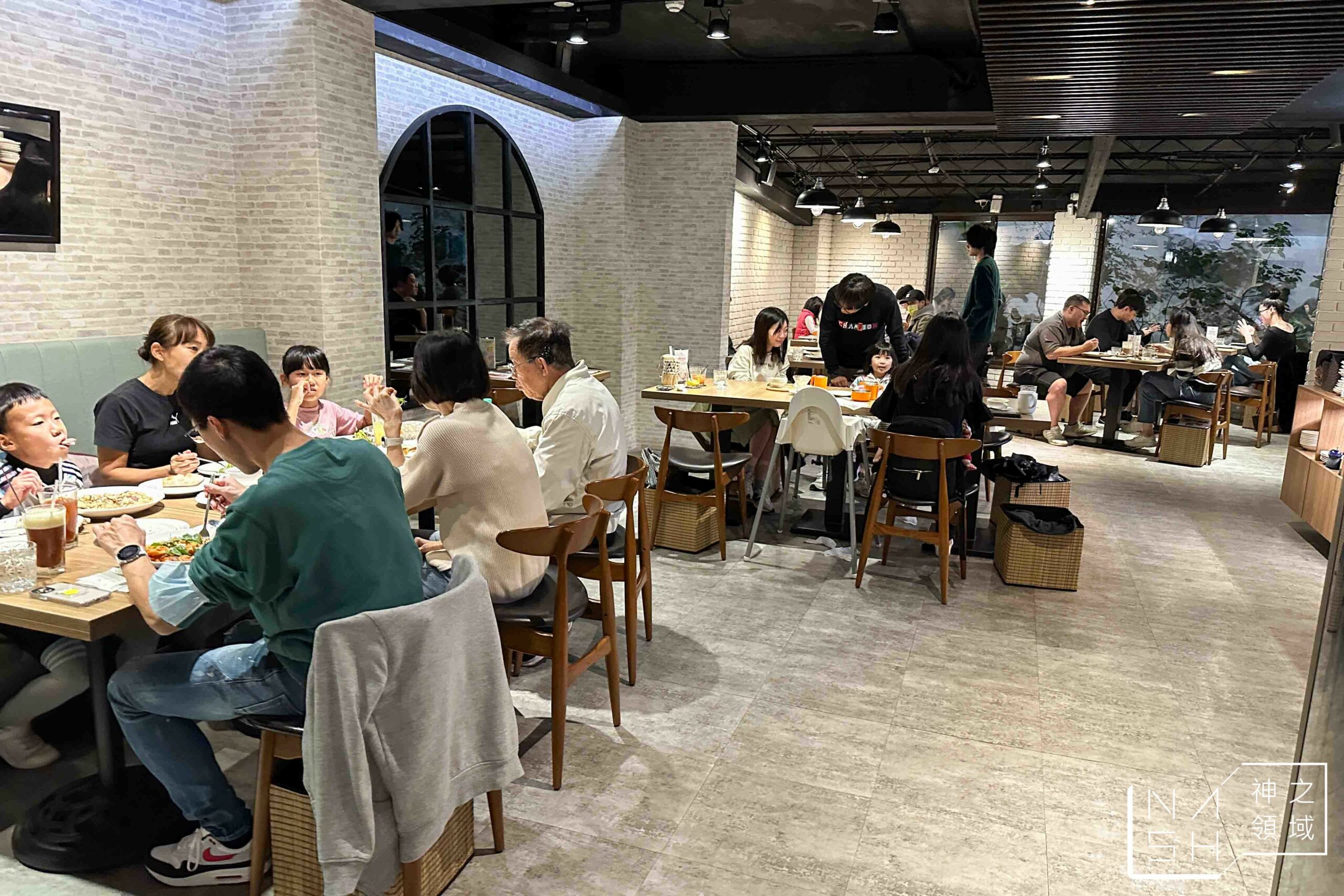 天母美食推薦】Snail蝸牛餐廳｜高人氣歐義料理！燉飯必點、環境優服務佳@Nash，神之領域