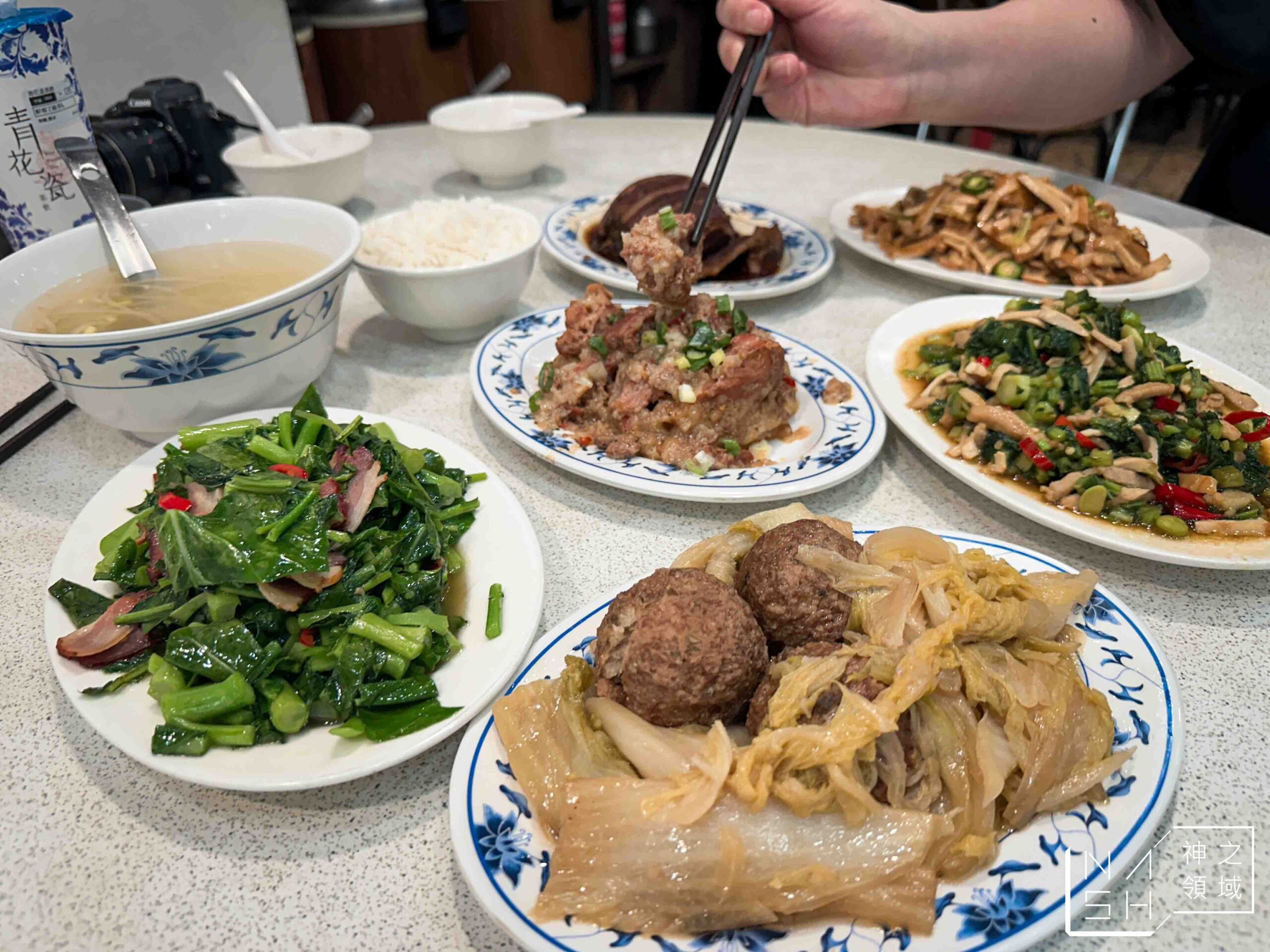 【忠孝復興美食推薦】忠南飯館｜在地人激推外省家常菜，台北經典老字號餐廳（附菜單） @Nash，神之領域