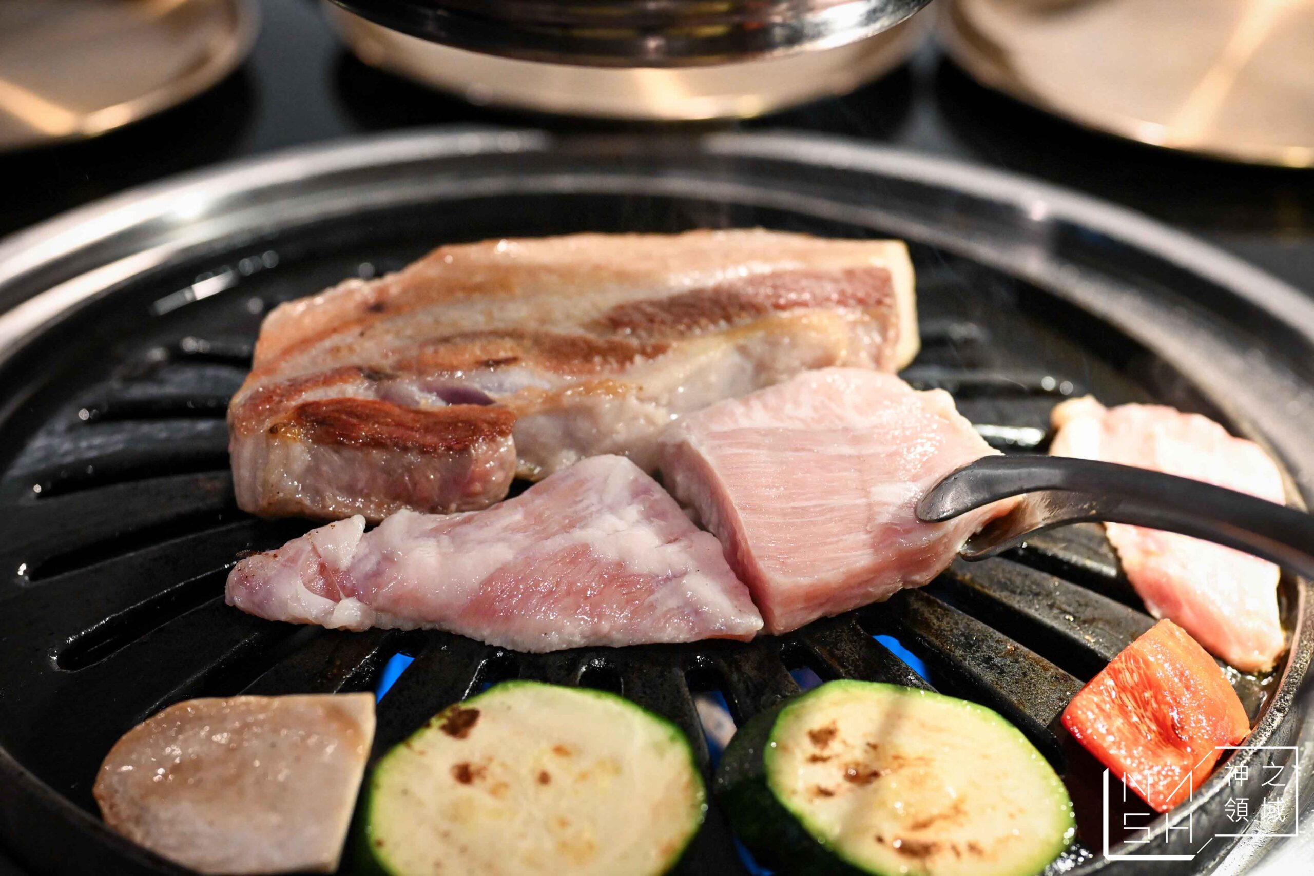 燒肉滋滋ZIZI