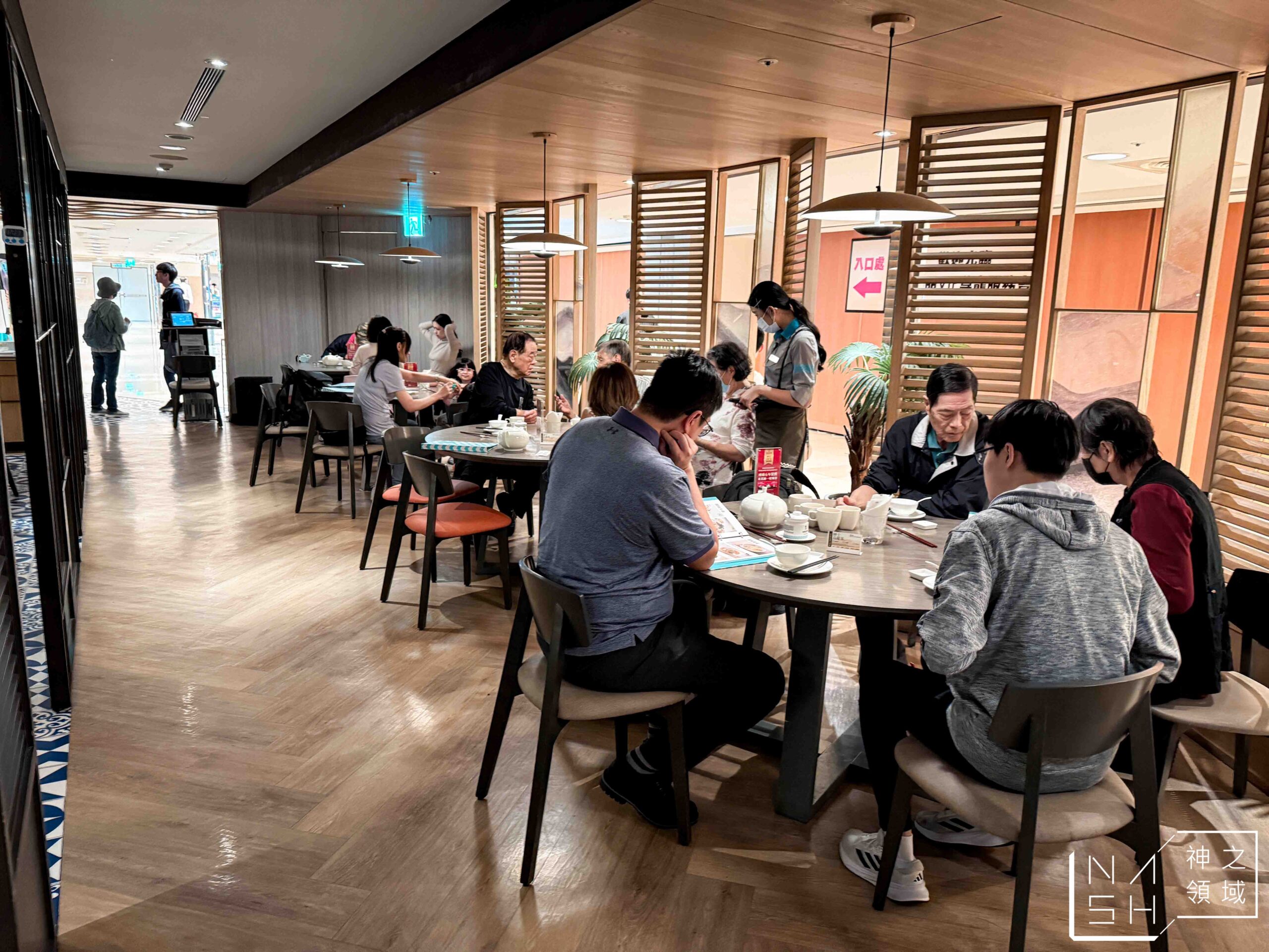 【忠孝復興美食】莆田台北忠孝SOGO店，連七年米其林一星新加坡餐廳 @Nash，神之領域