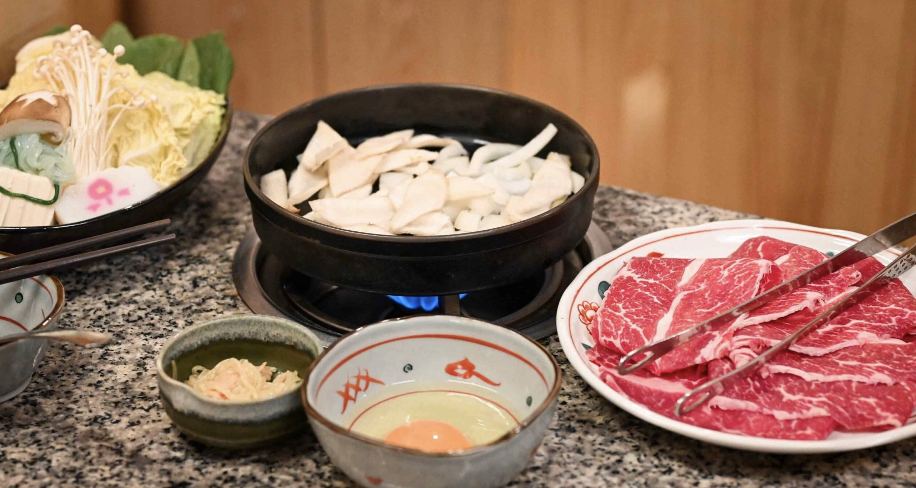 【士林美食】寶屋壽喜燒，連影帝吳慷仁、邵雨薇都是常客的壽喜燒老店