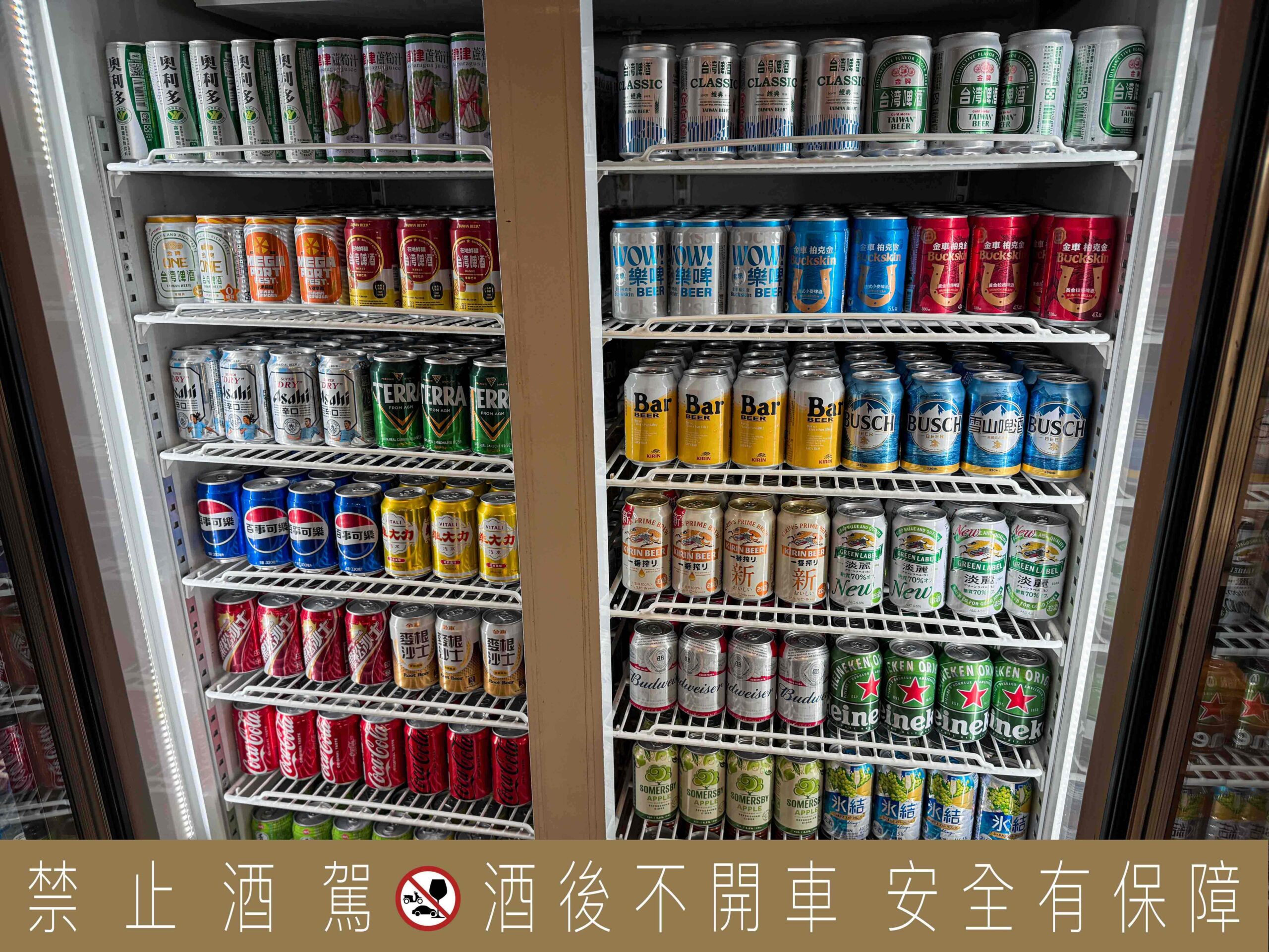 皇家帝國麻辣火鍋吃到飽 皇家帝國麻辣火鍋吃到飽