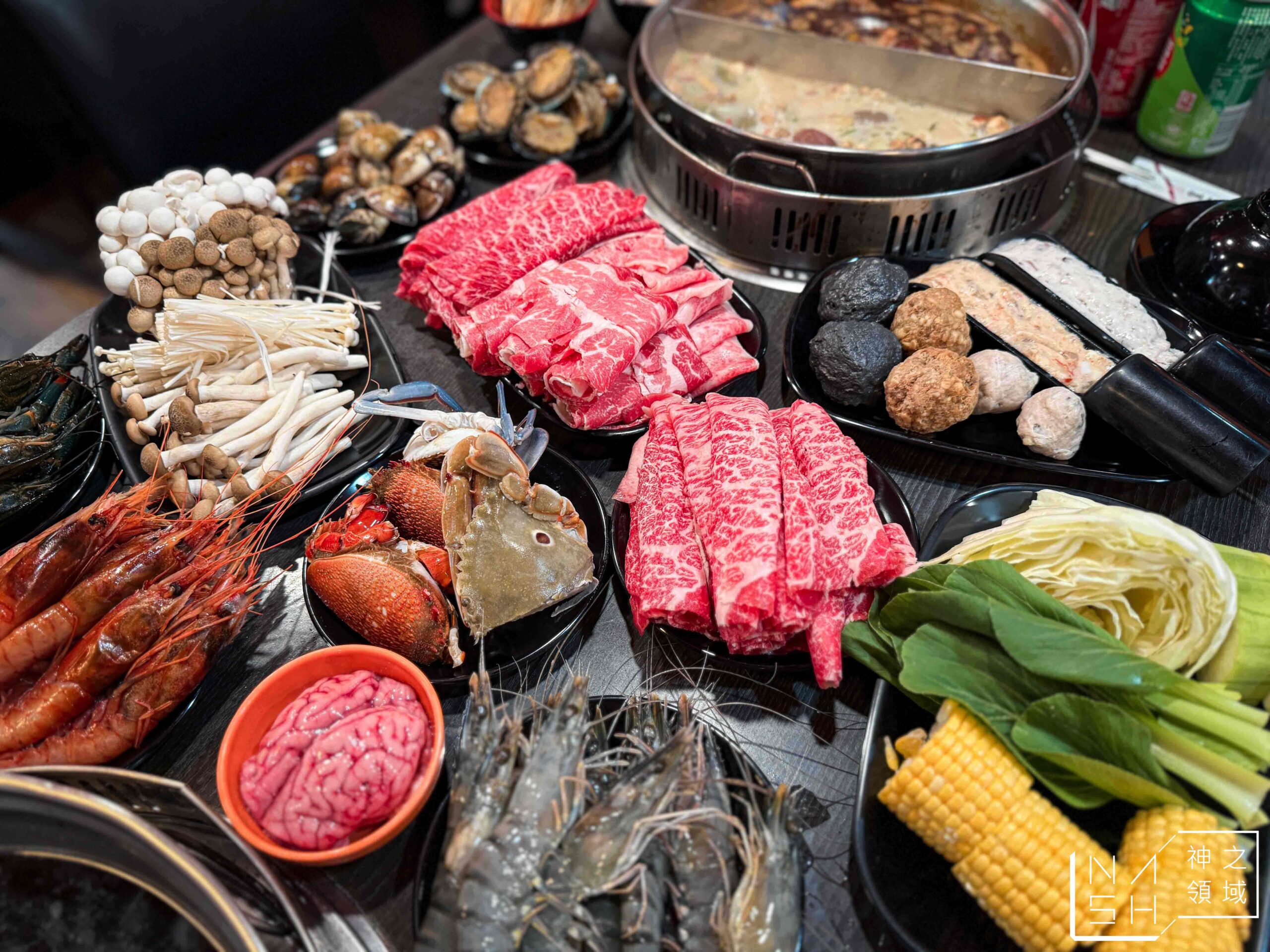 皇家帝國麻辣火鍋吃到飽 皇家帝國麻辣火鍋吃到飽