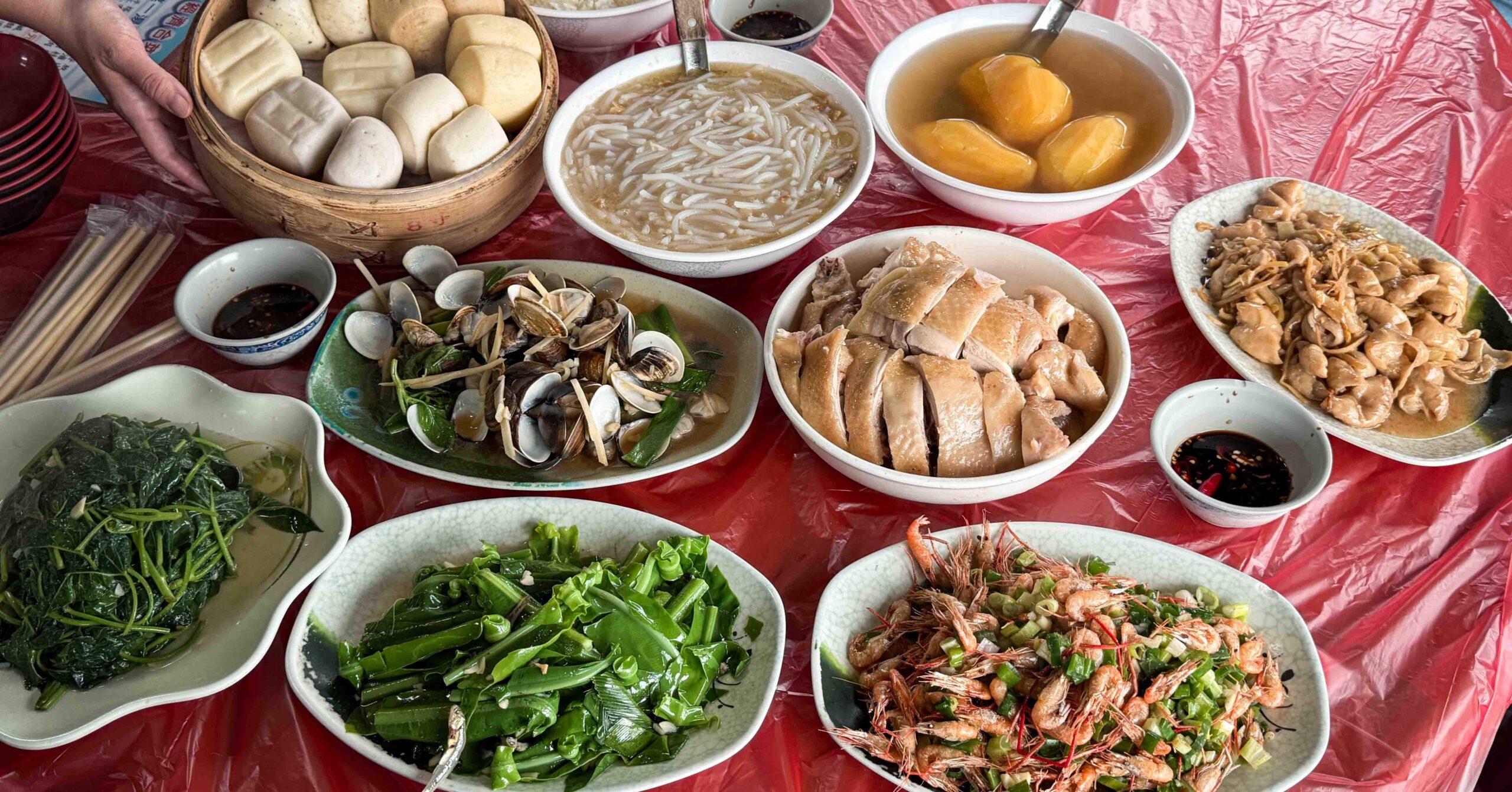 【陽明山竹子湖美食推薦】青菜園土雞餐廳｜在地人激推超人氣合菜，便宜大份量天天客滿（2025最新菜單）