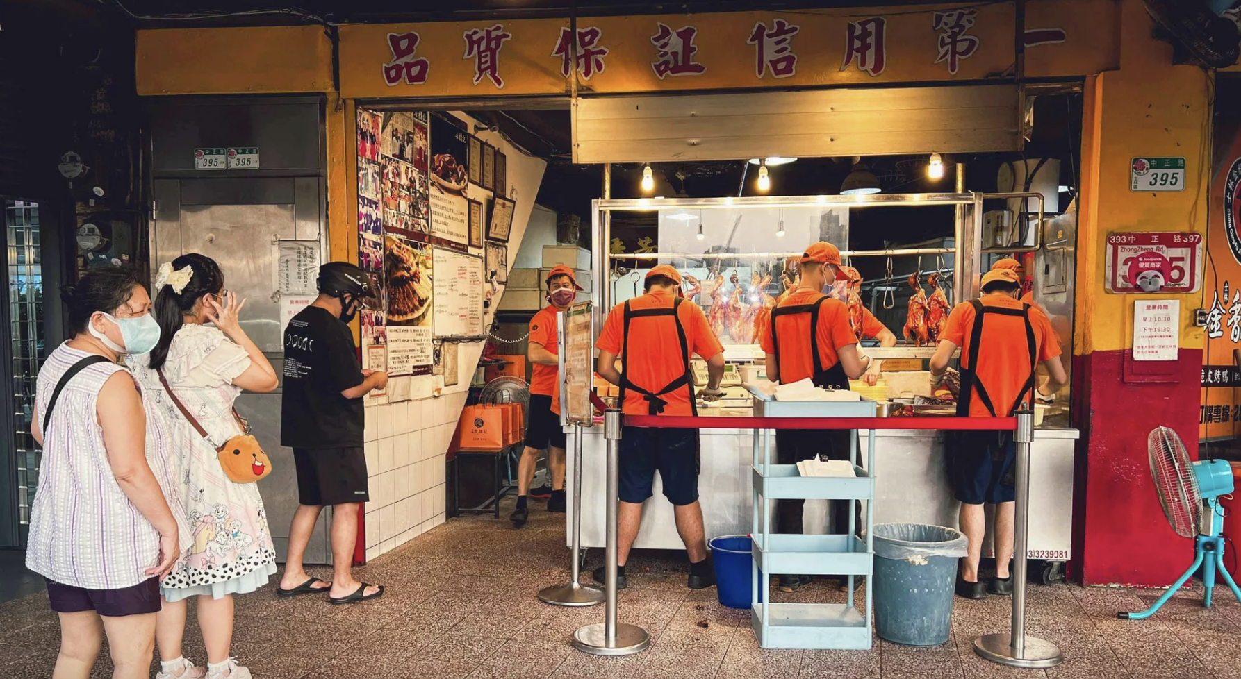 【士林美食】金馥記脆皮烤鴨士林店，台北好吃烤鴨推薦 (價錢)