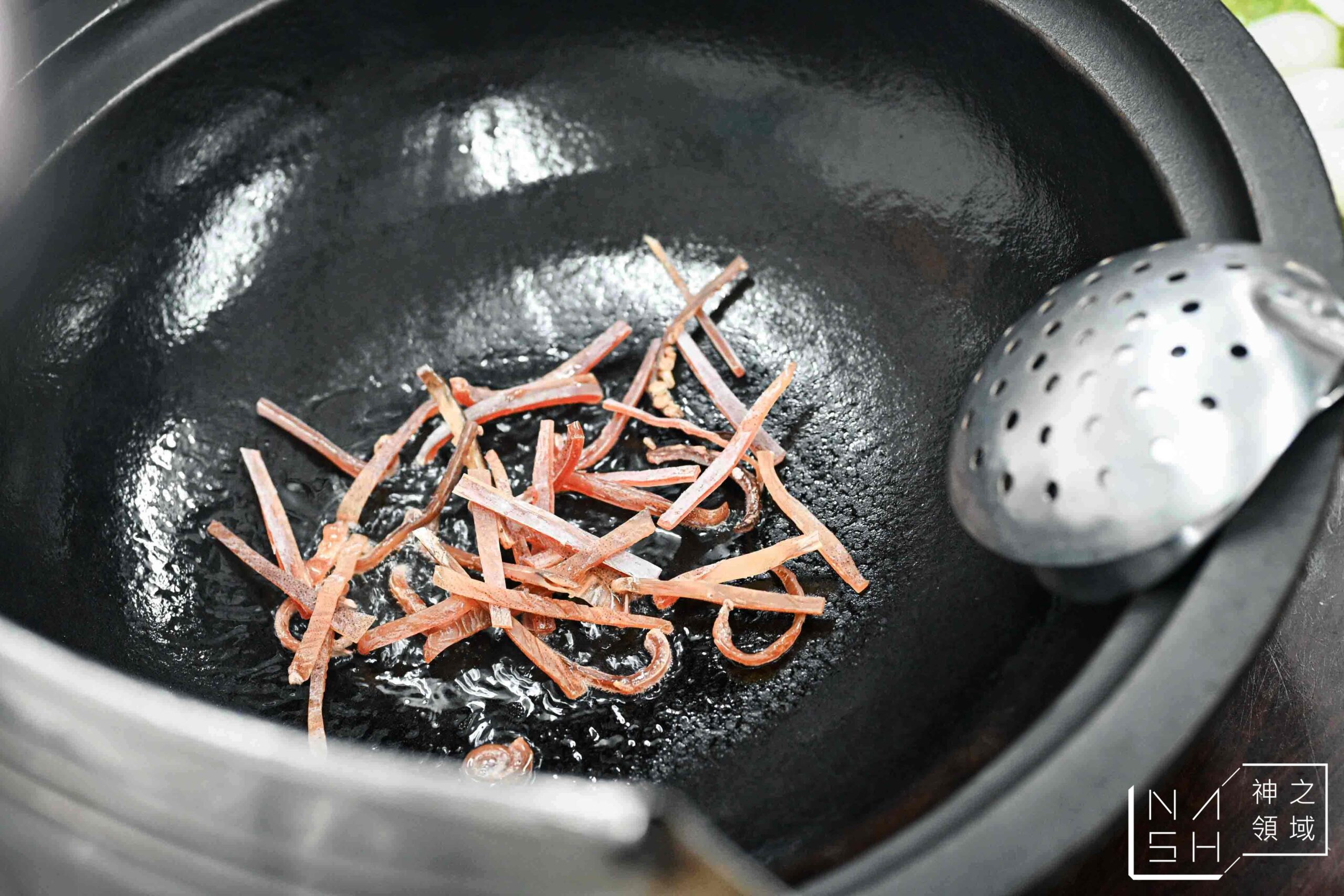 曾德自助火鍋城