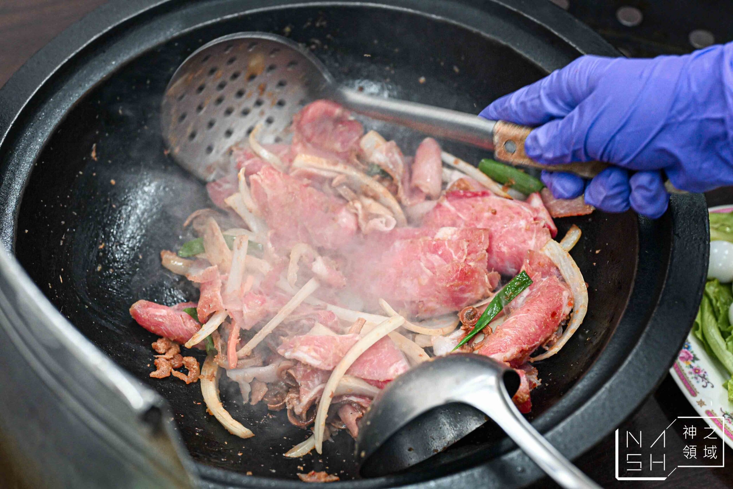 曾德自助火鍋城