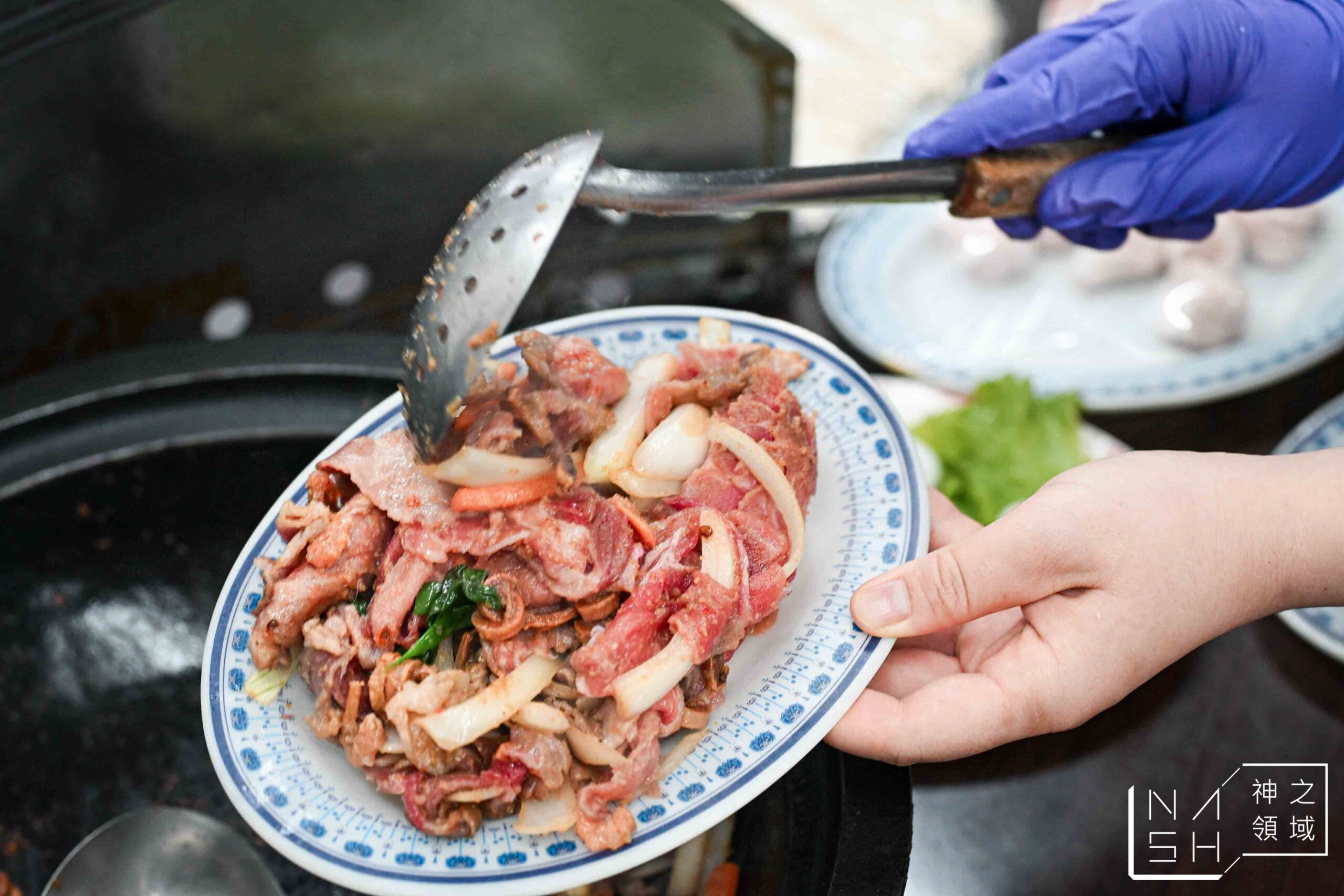 曾德自助火鍋城