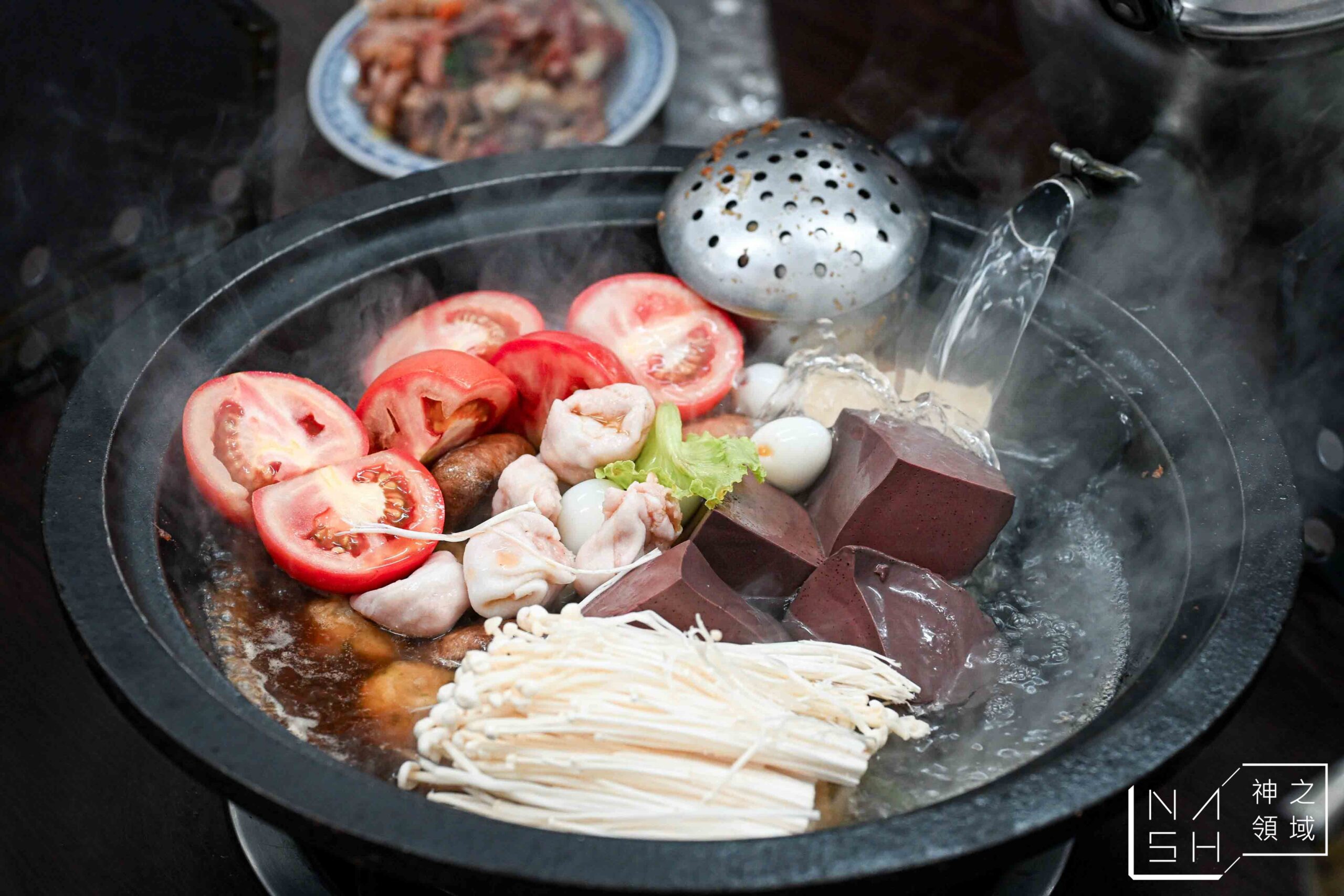 曾德自助火鍋城