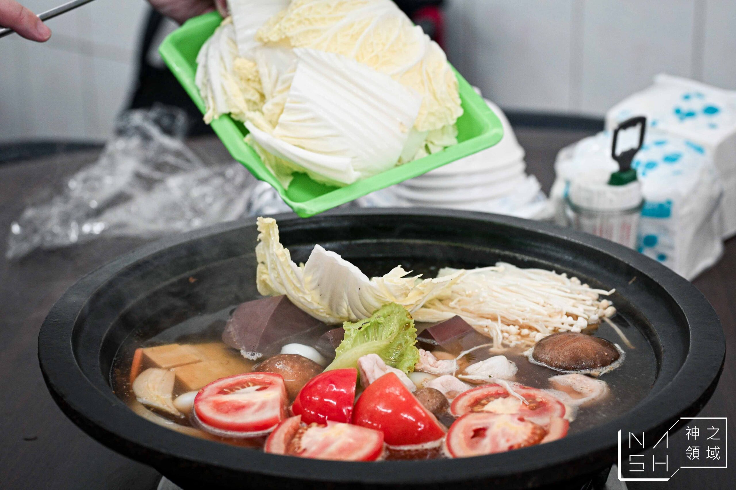 曾德自助火鍋城