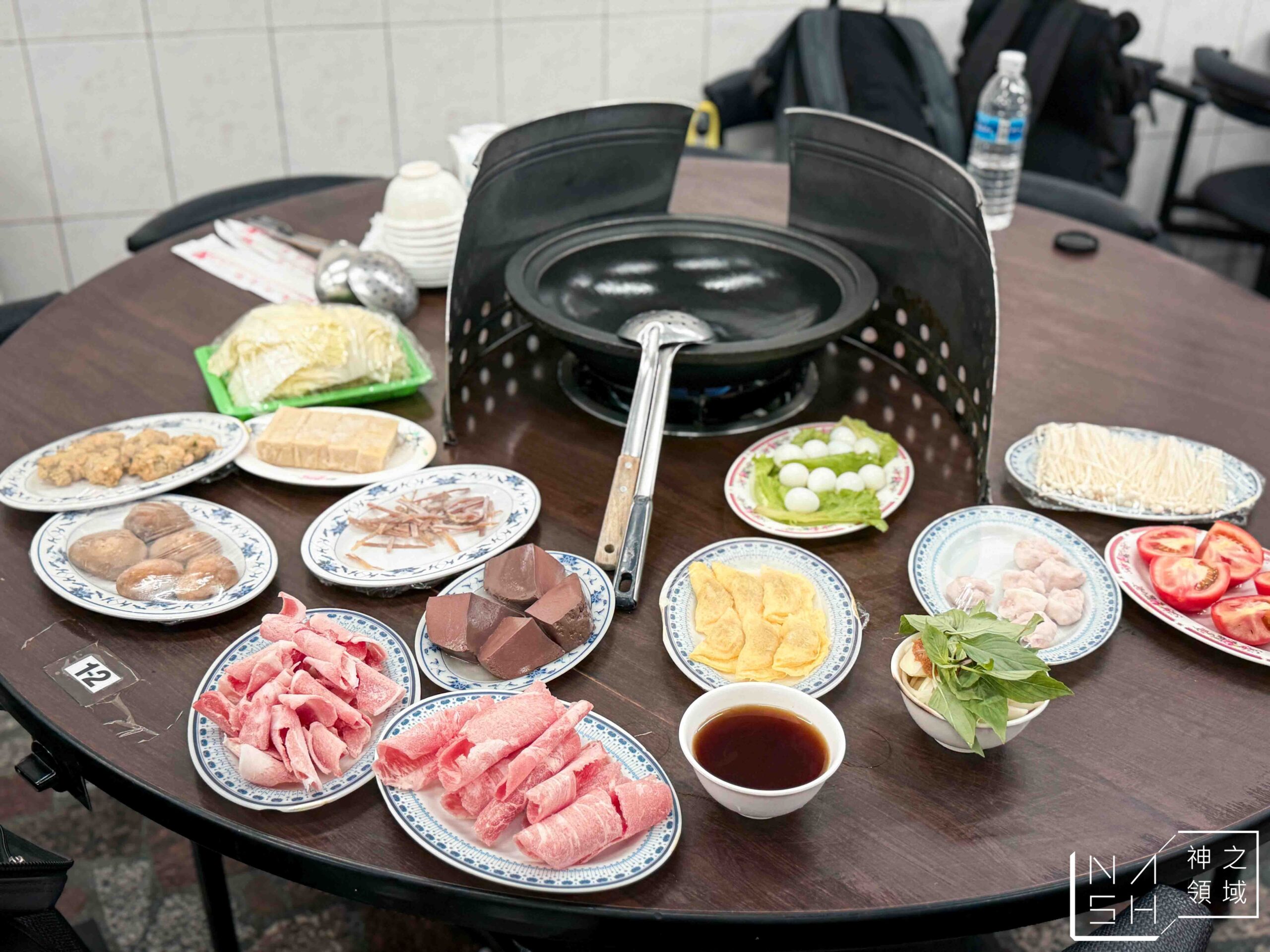 曾德自助火鍋城 曾德自助火鍋城