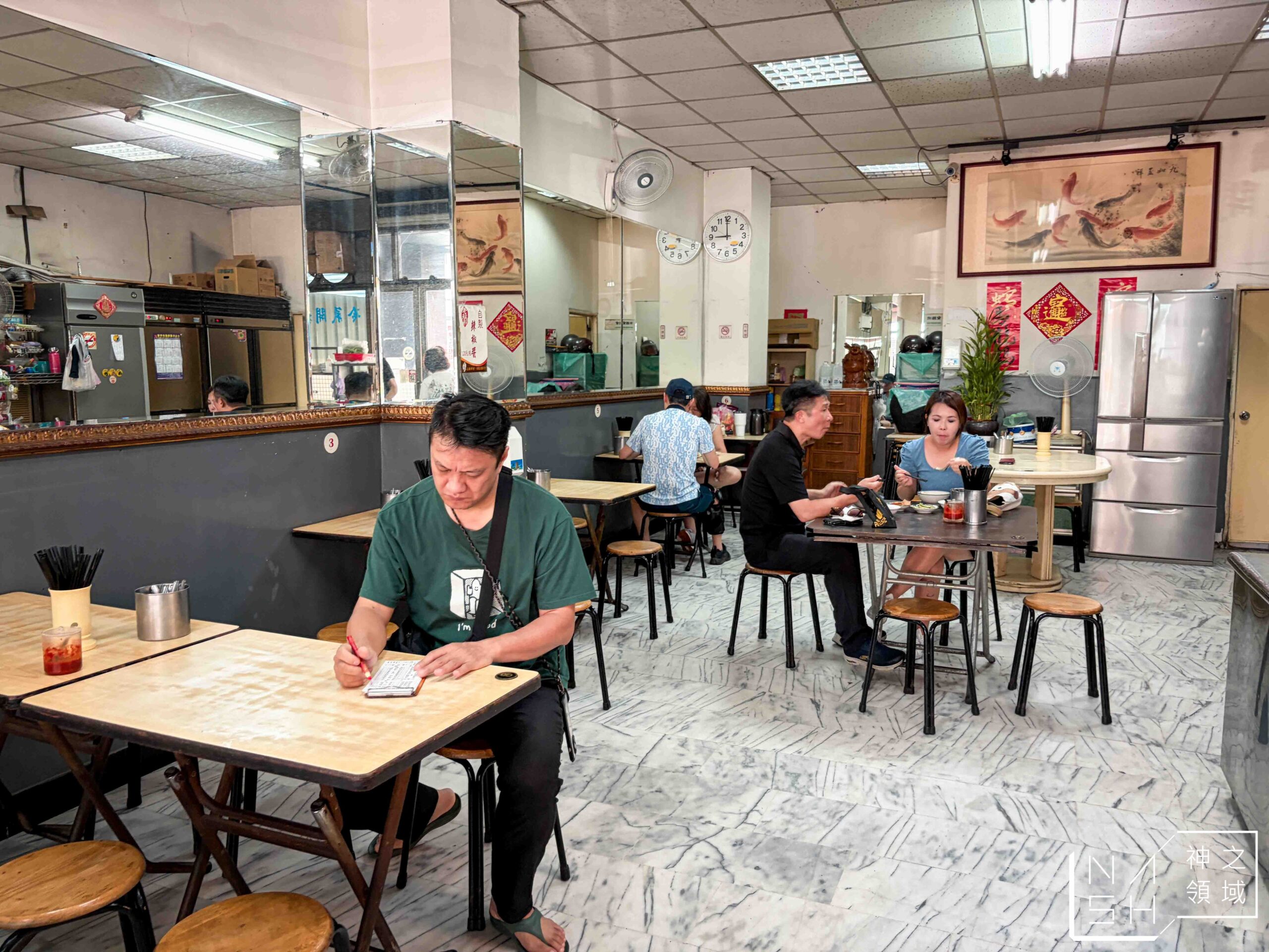 老艋舺鹹粥店 老艋舺鹹粥店