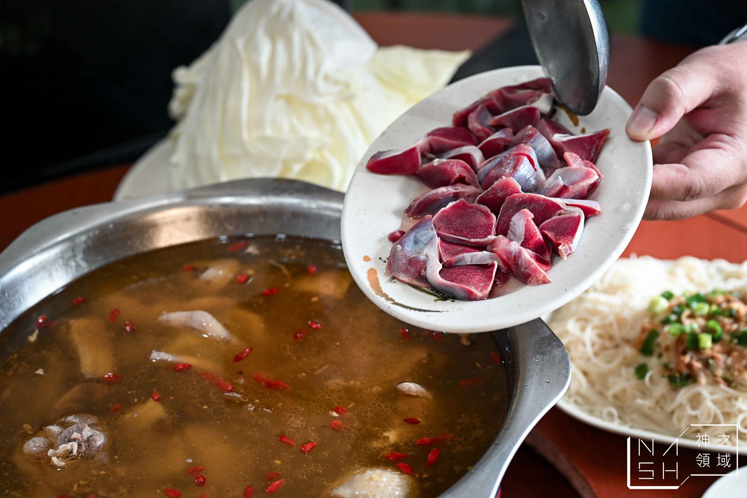 台灣番鴨牧場大江店