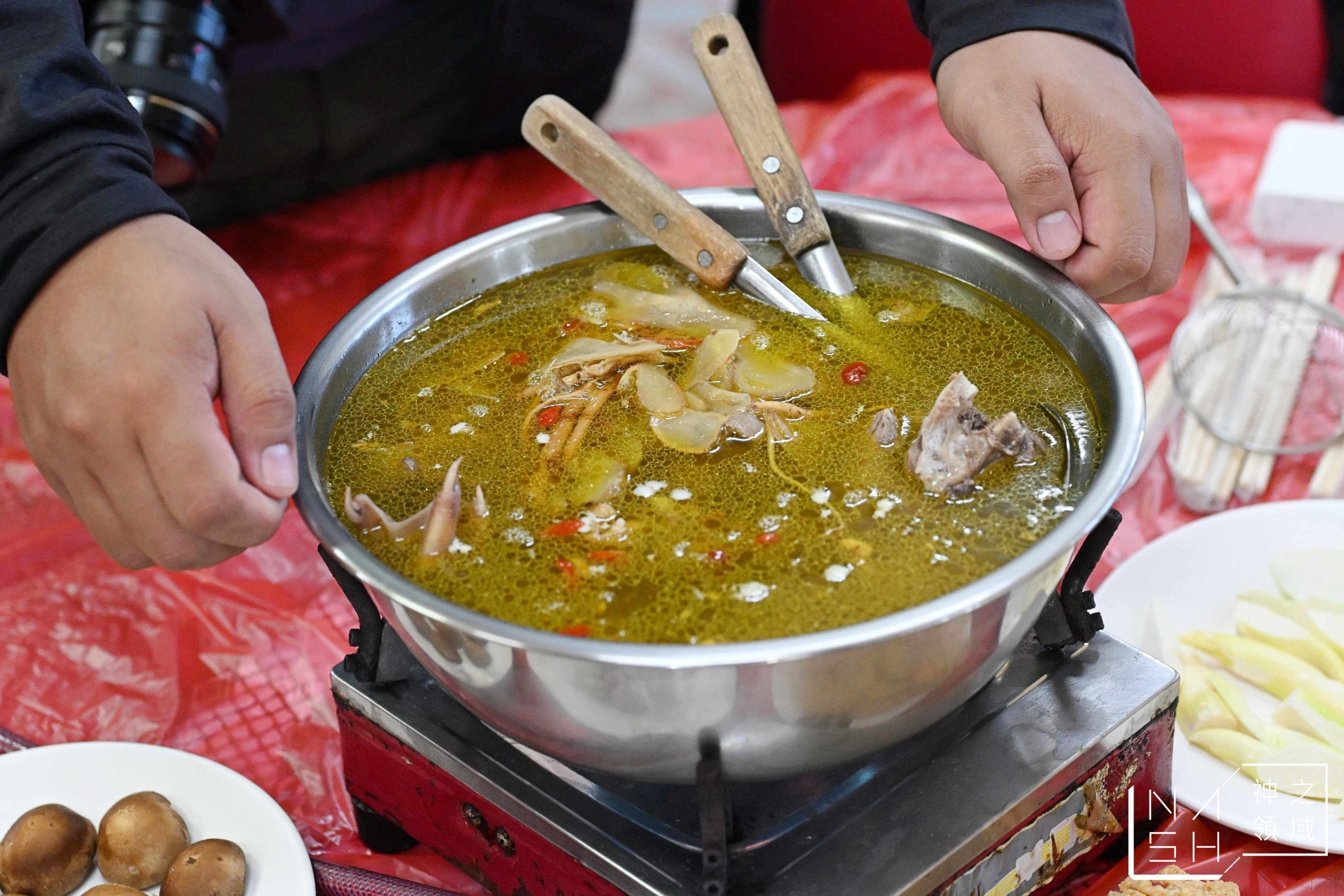 龍潭佳安薑母鴨