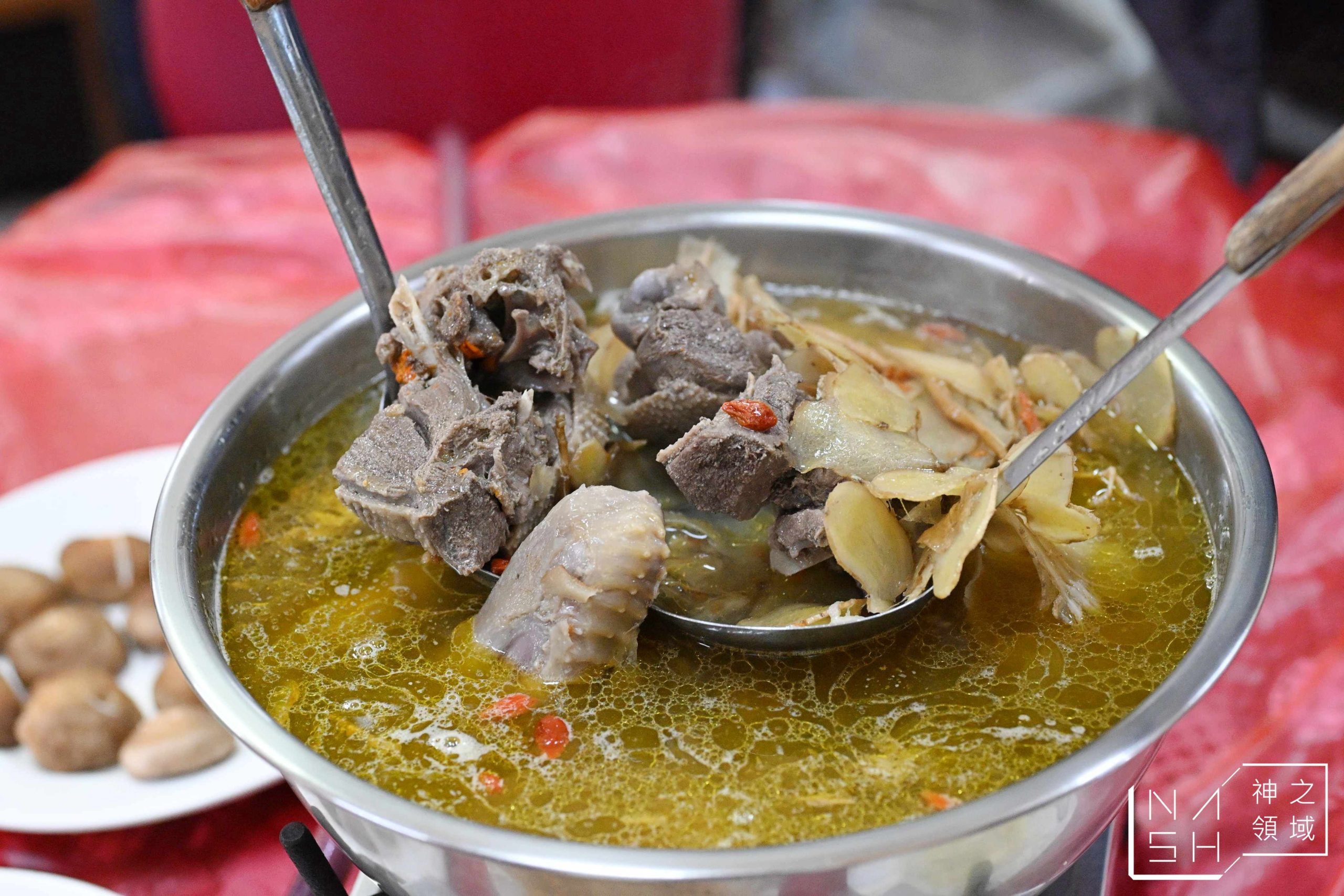 龍潭佳安薑母鴨