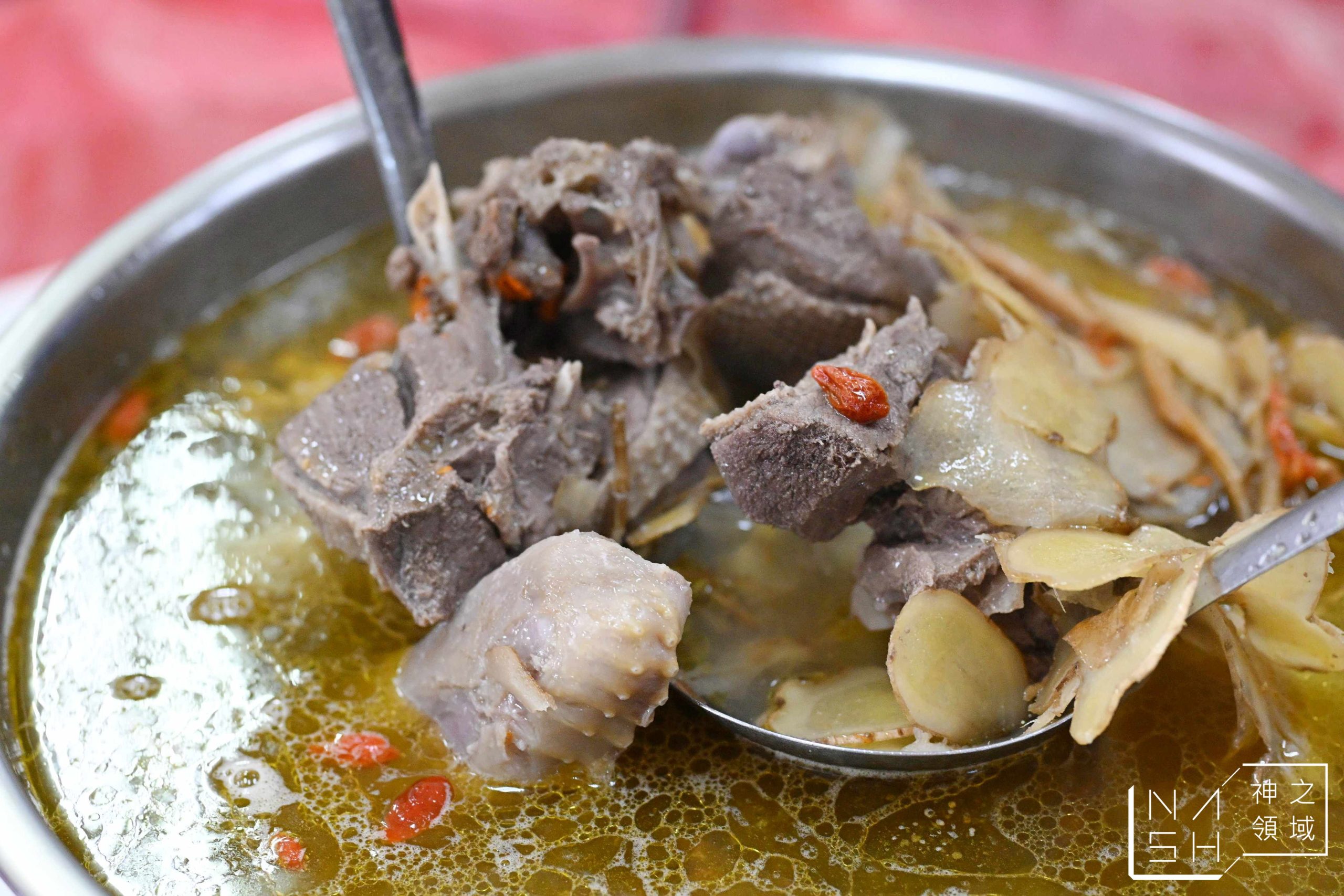 龍潭佳安薑母鴨