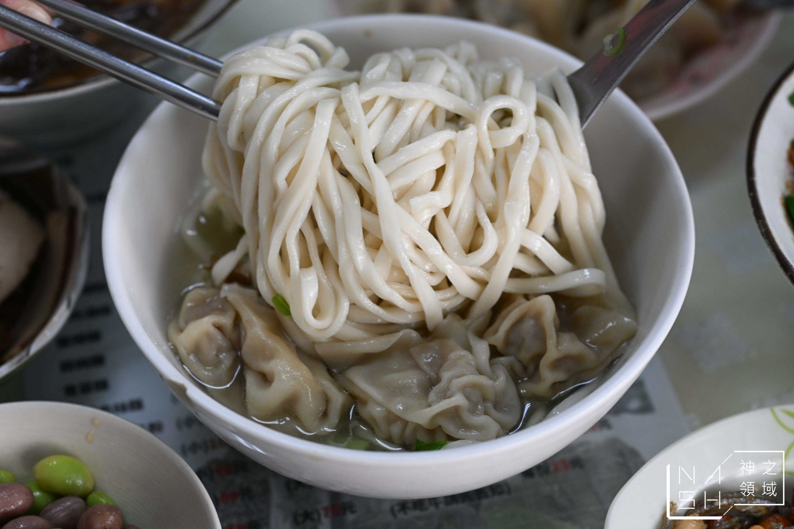 高棚滿座牛肉麵