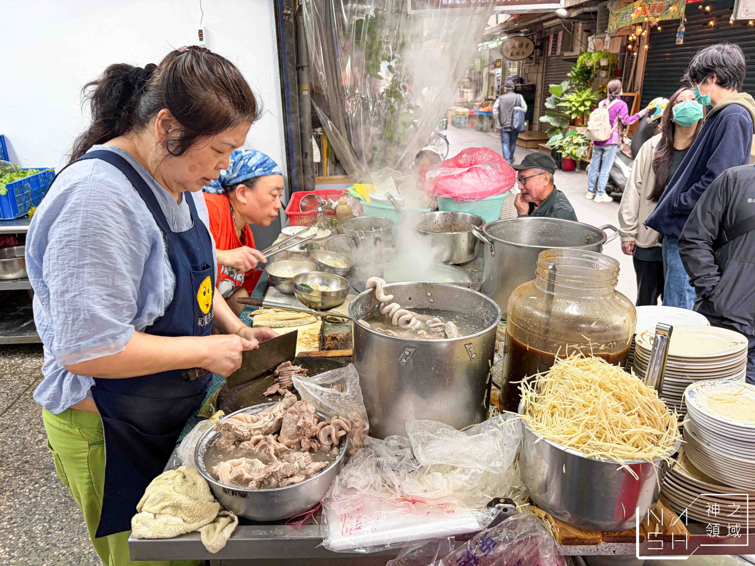 新東街米粉湯