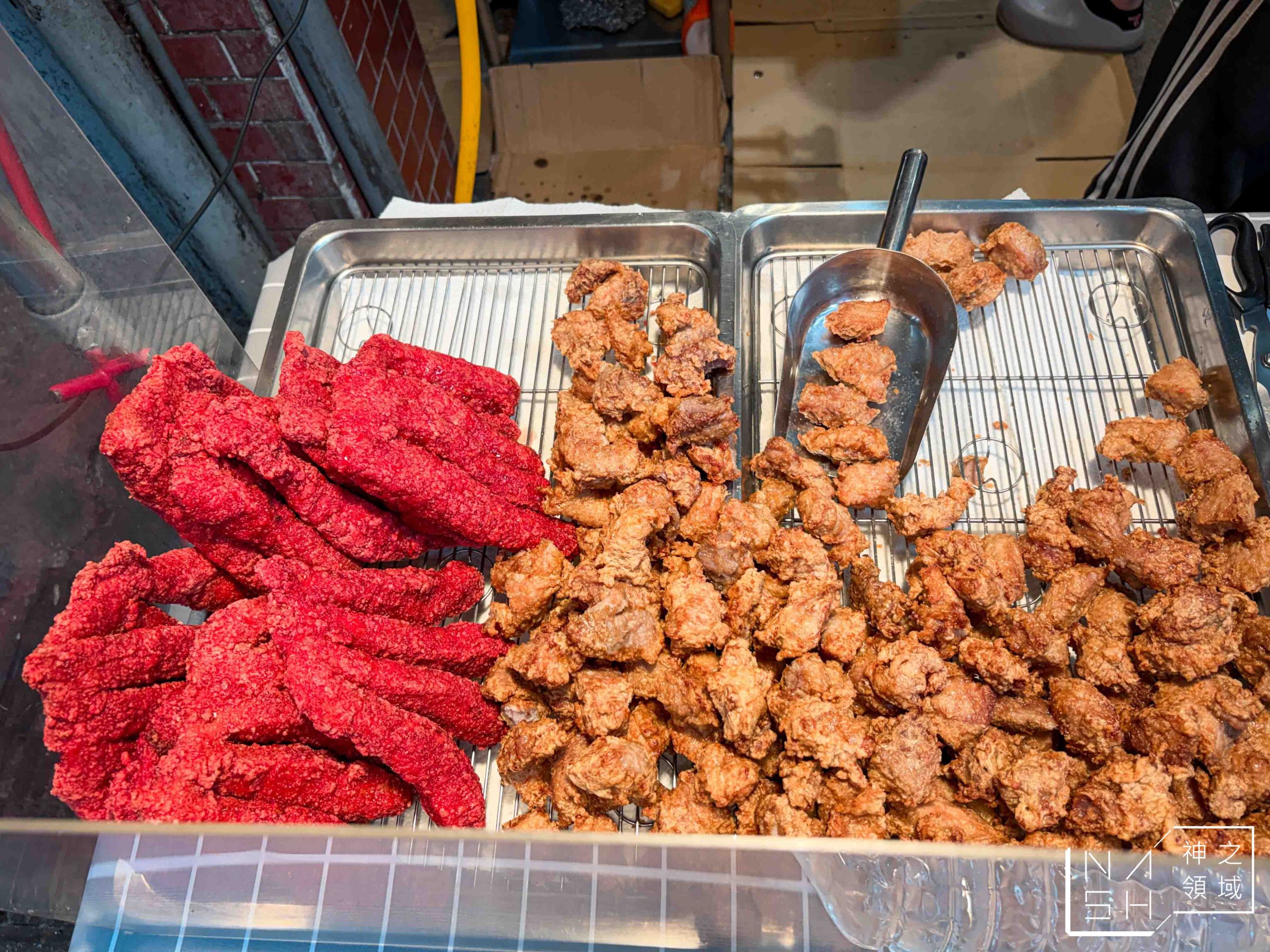 何家百年祖傳排骨酥