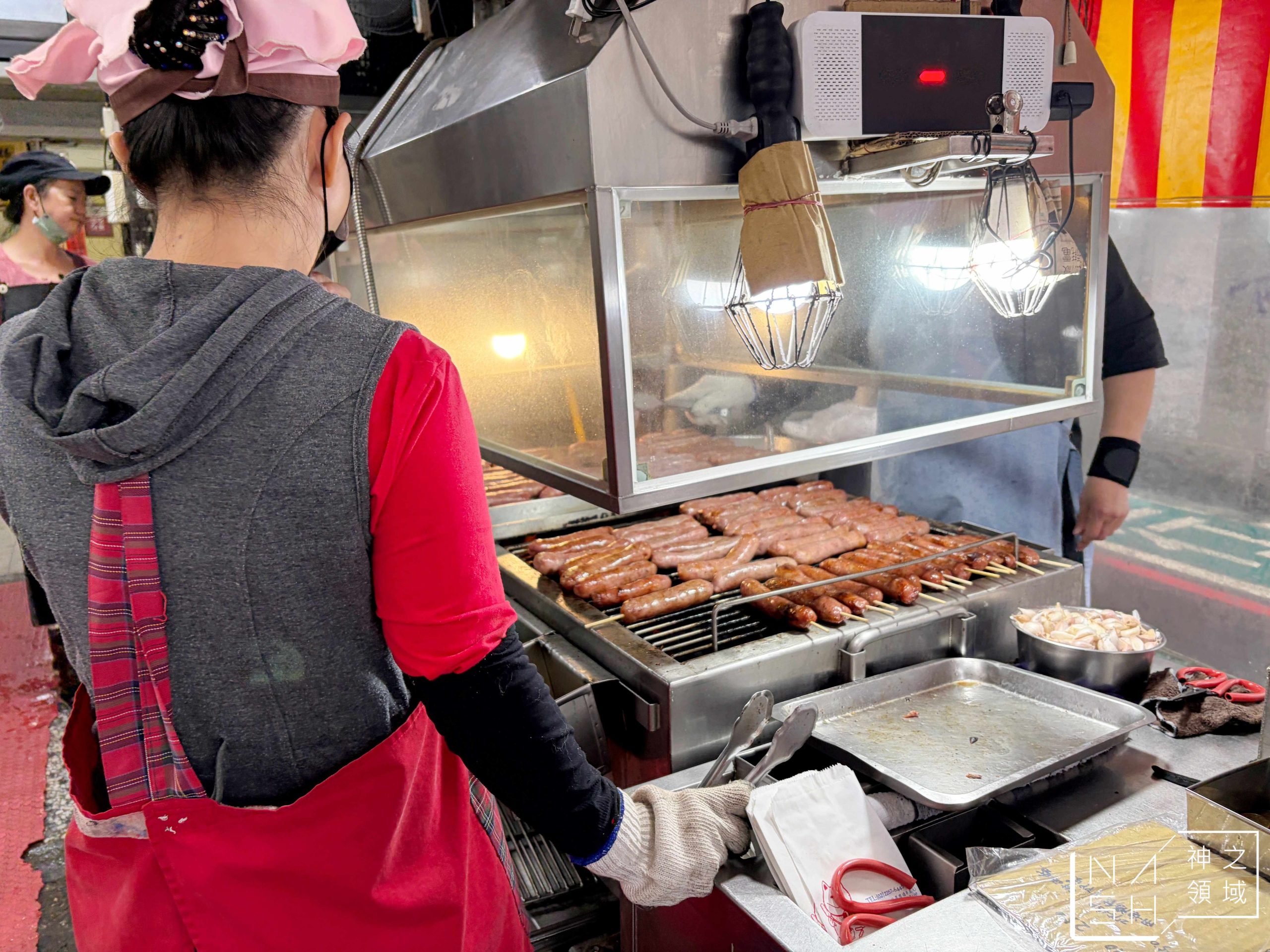 【板橋美食】油庫口蚵仔麵線+炭烤香腸|Google 評價破萬則,老饕熟客一來就是直接點一套 @Nash,神之領域 @Nash,神之領域