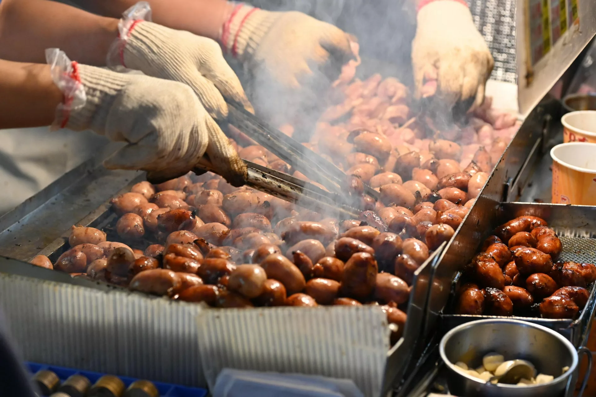 隆廟口夜市世盛一口吃香腸 @Nash，神之領域