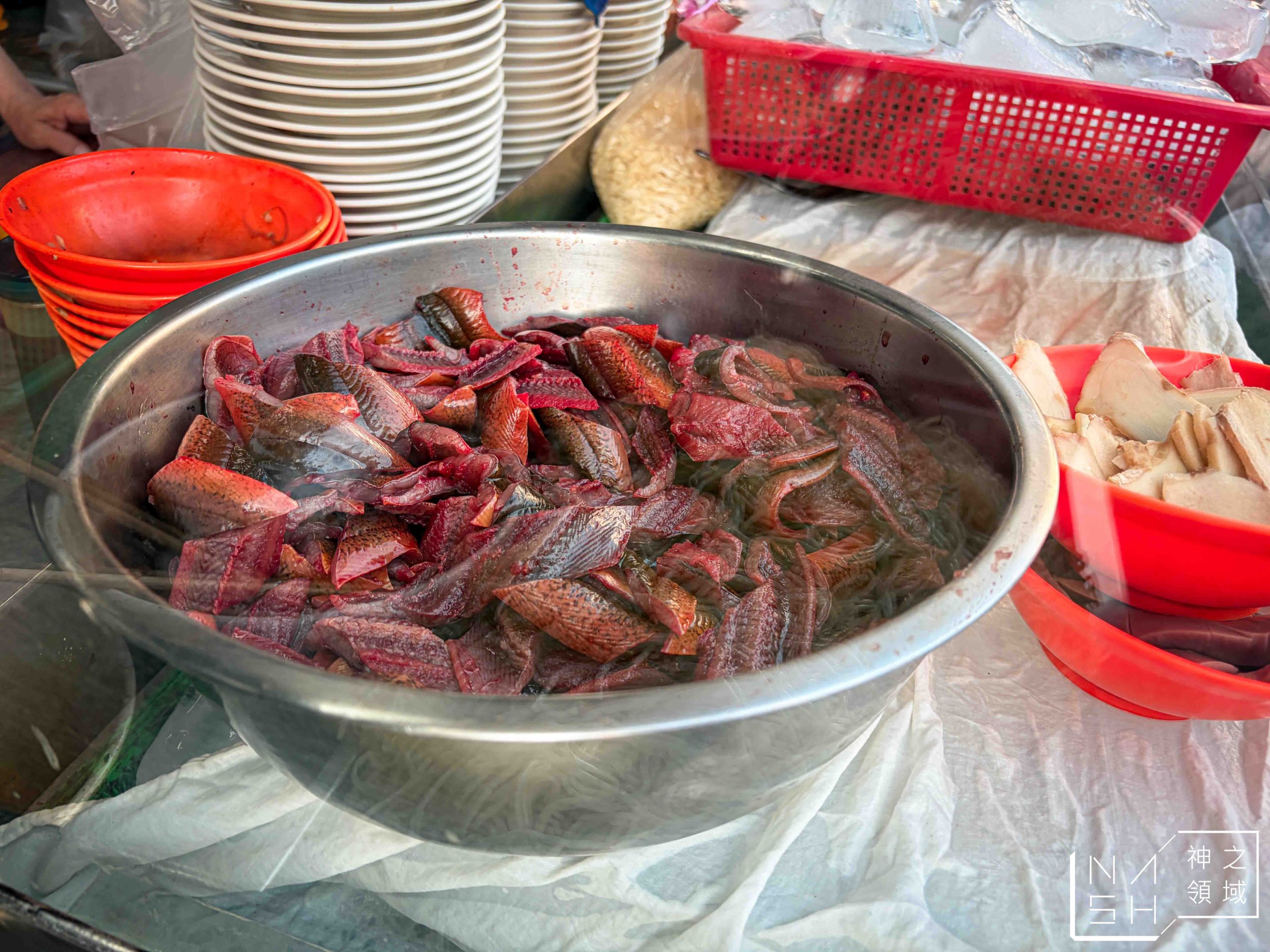 羅山生炒鱔魚麵