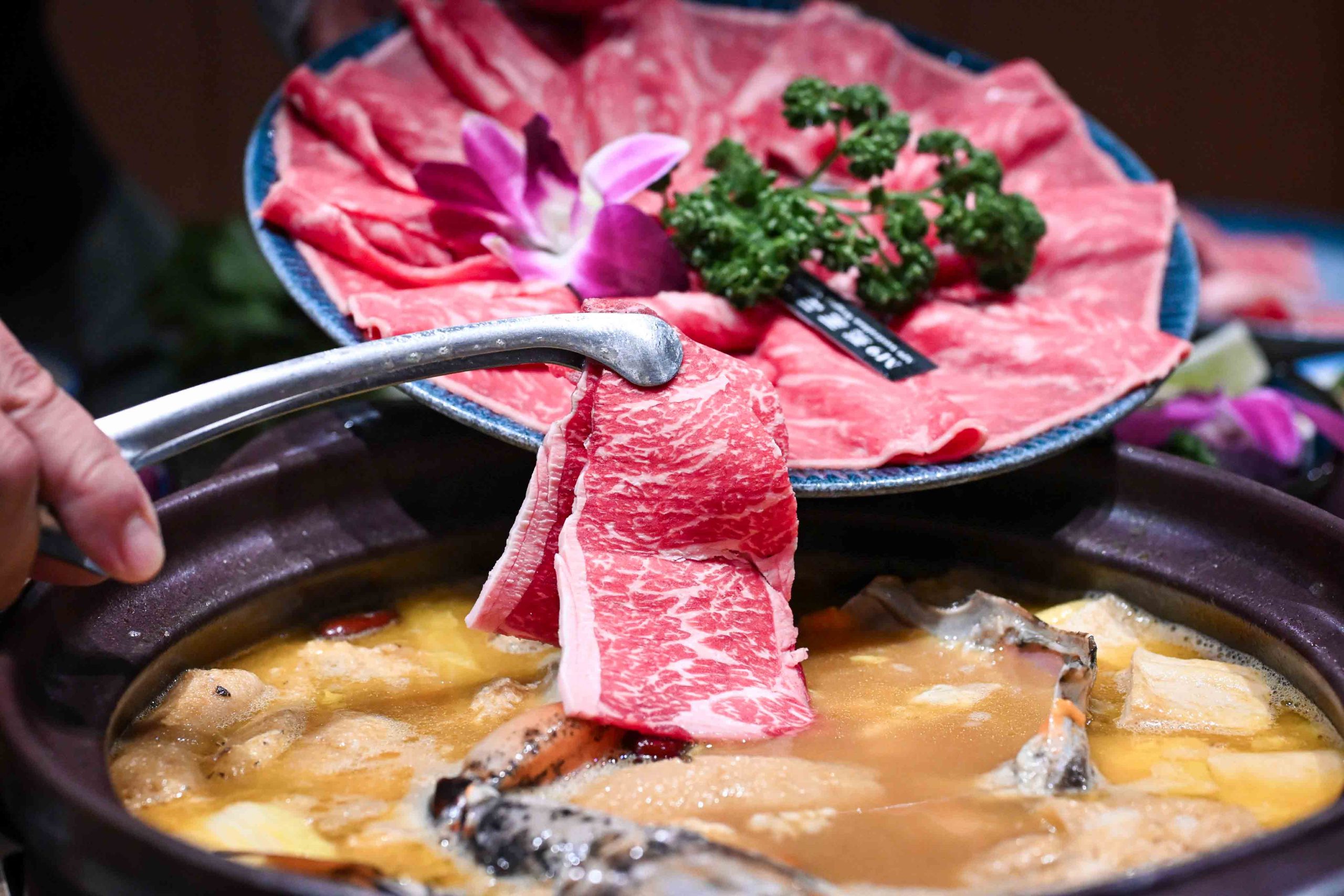 【君曜雞湯】信義區雞湯火鍋推薦|台北101/世貿站美食|金湯濃郁系火鍋附菜單 @Nash,神之領域 @Nash,神之領域