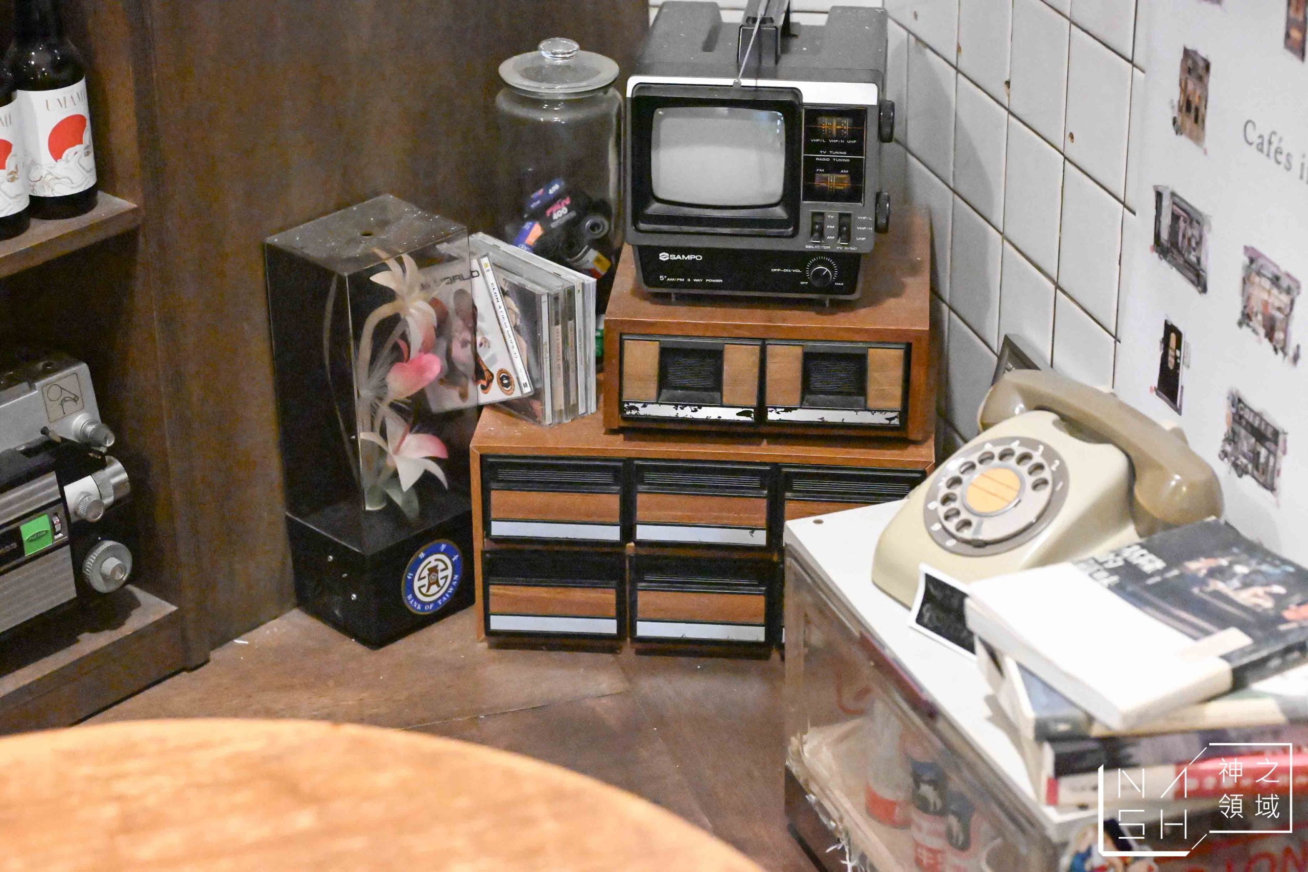 秋香理髮廳 獅球珈琲部