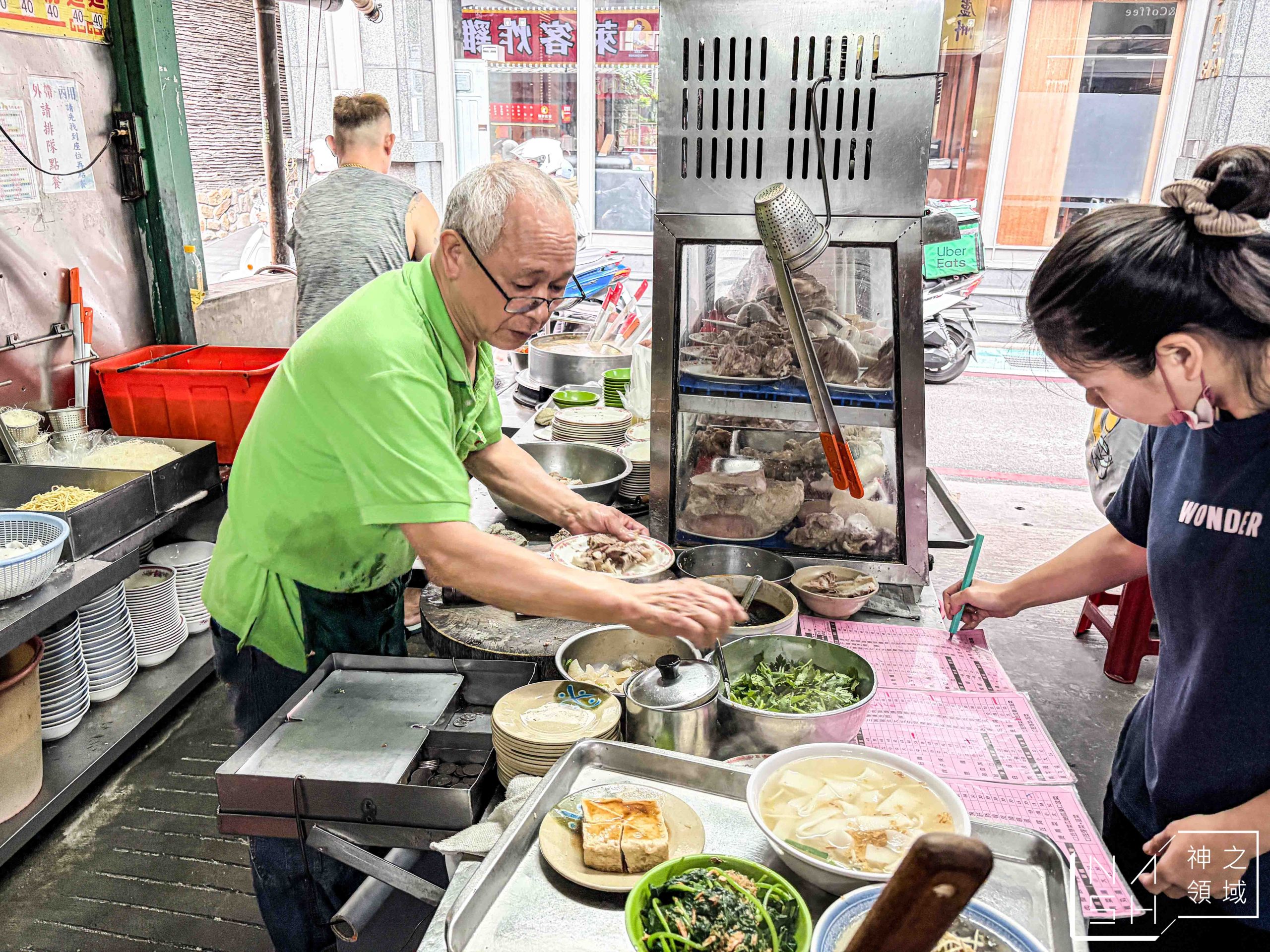 蘆洲大廟口切仔麵