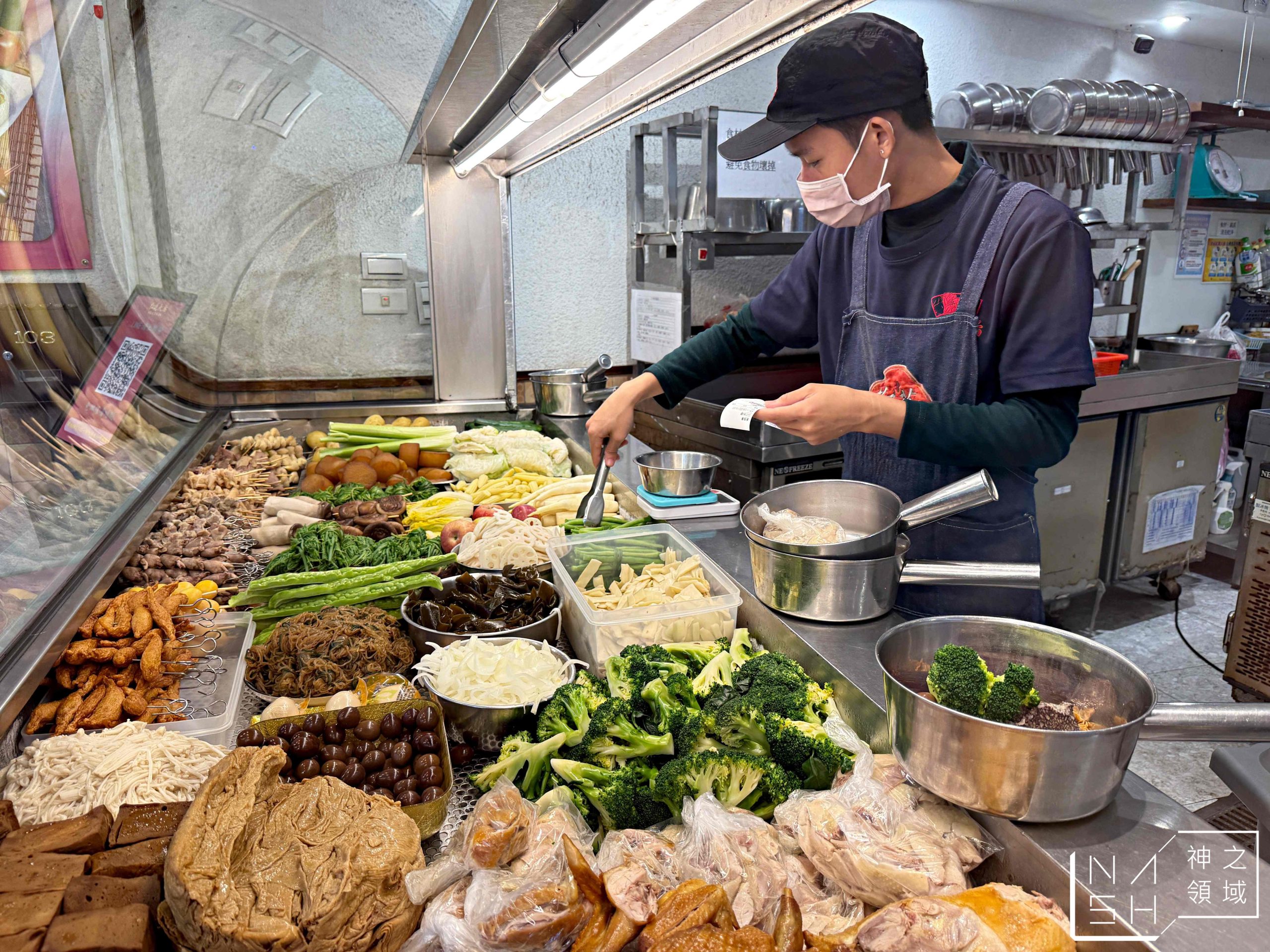 紅花麻辣鹽水雞