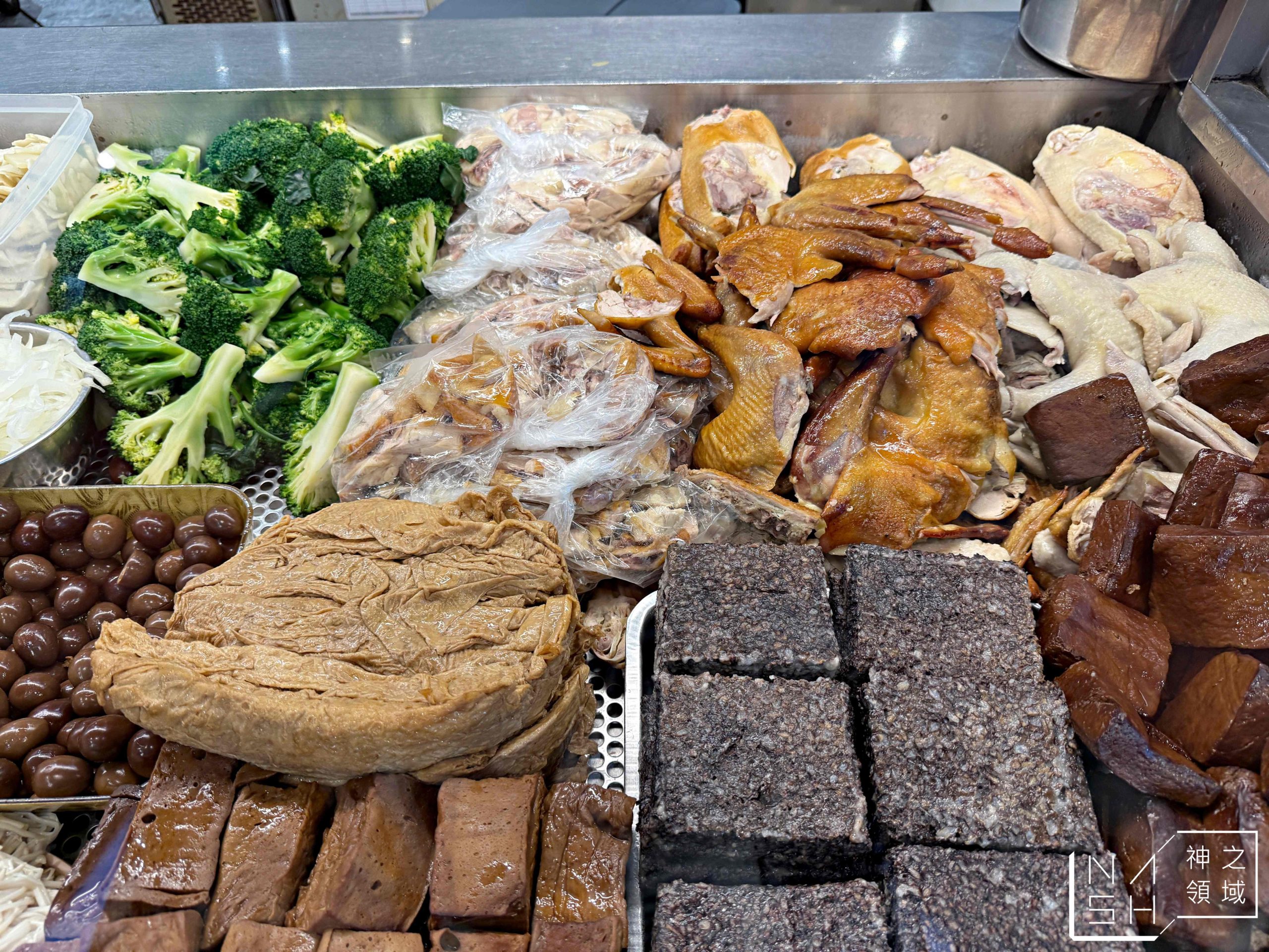 紅花麻辣鹽水雞