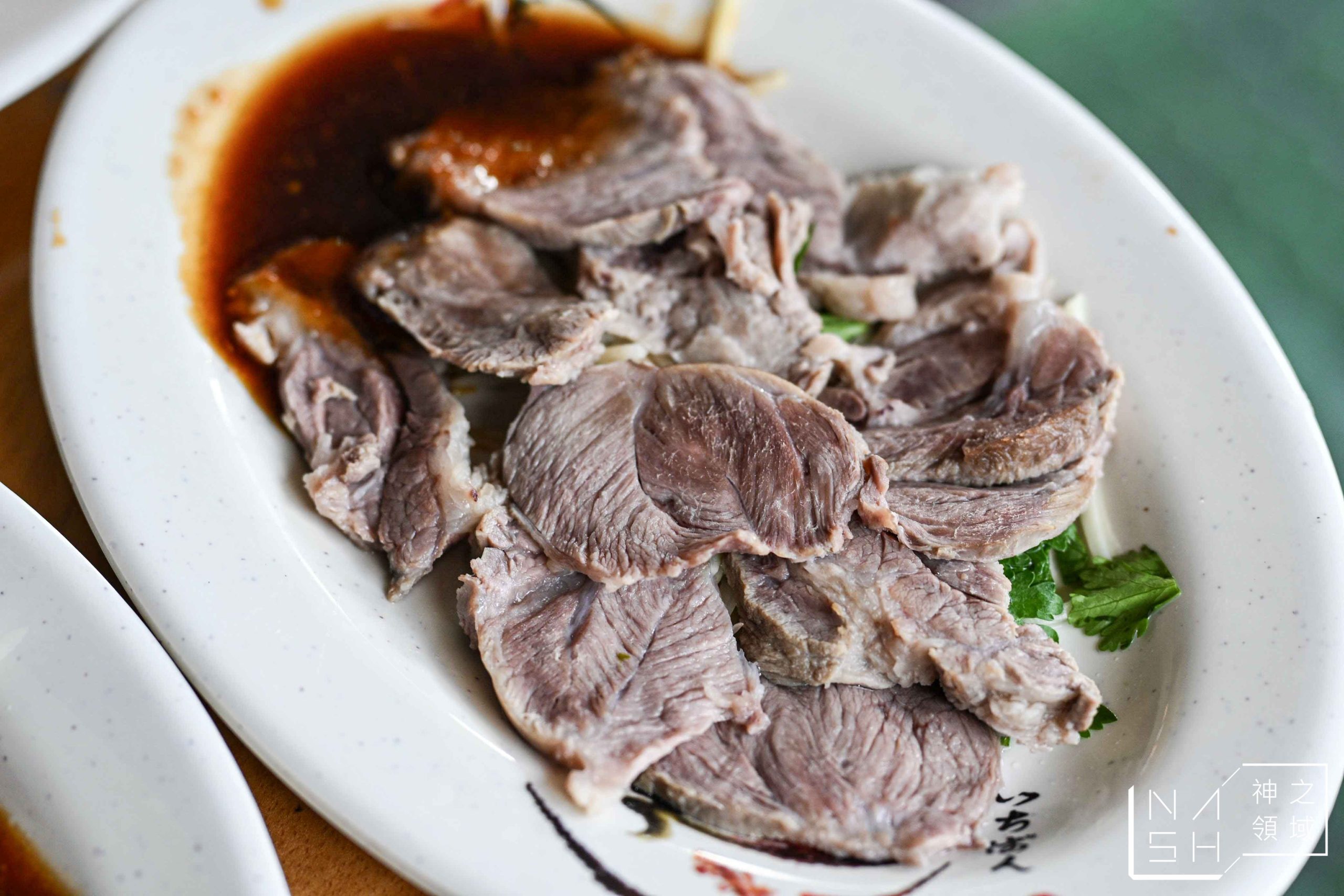 【三重美食】店老大魯肉飯|米其林推薦店小二分店,滷肉飯、蝦仁羹必點 @Nash,神之領域 @Nash,神之領域