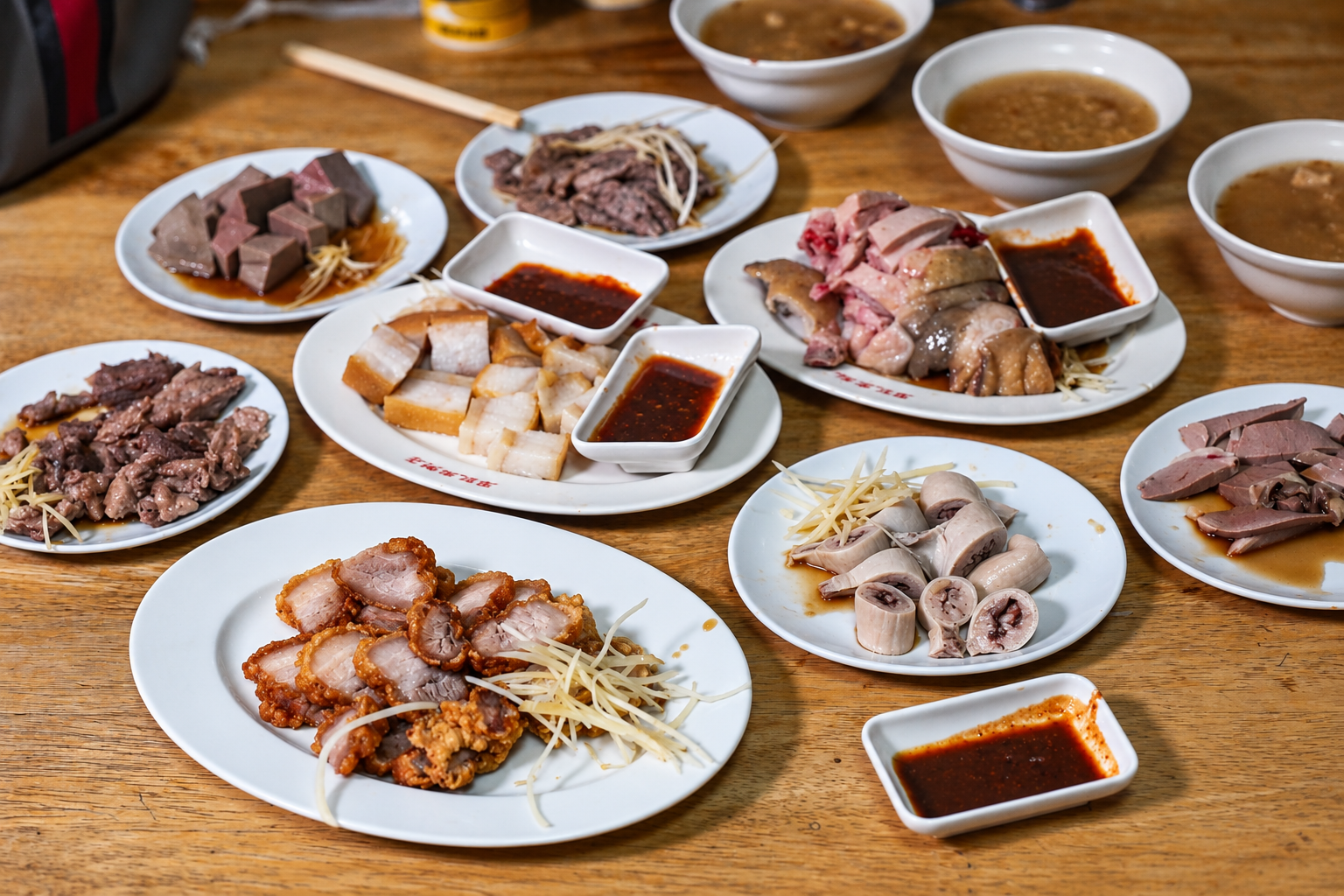 周記肉粥店