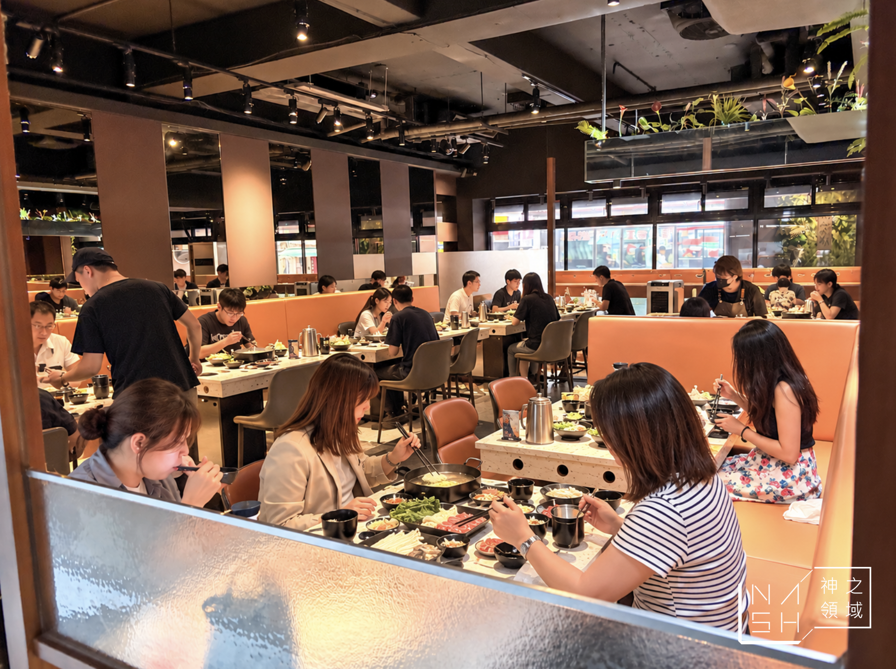【新店美食推薦】朝鮮味韓式料理新店店|小菜無限吃到飽超狂!高CP值銅盤烤肉與部隊鍋推薦(菜單) @Nash,神之領域 @Nash,神之領域