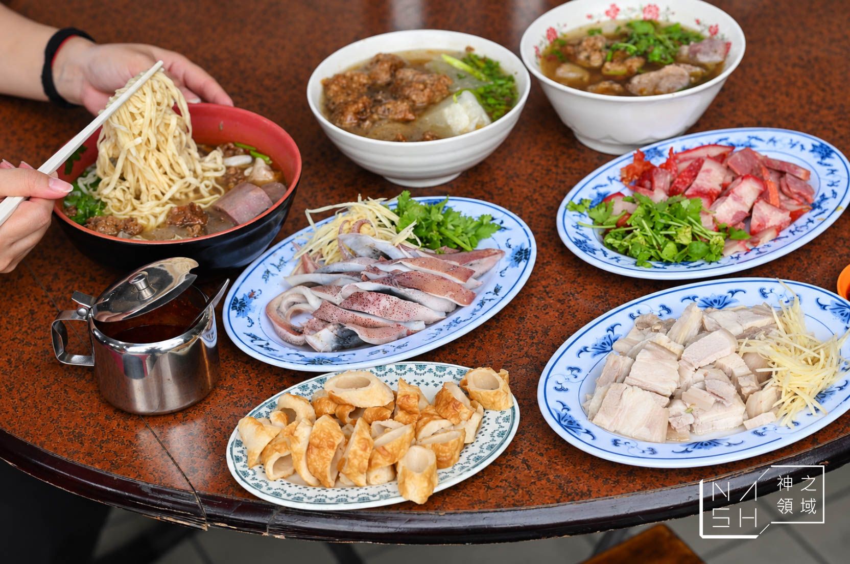 橋頭排骨麵
