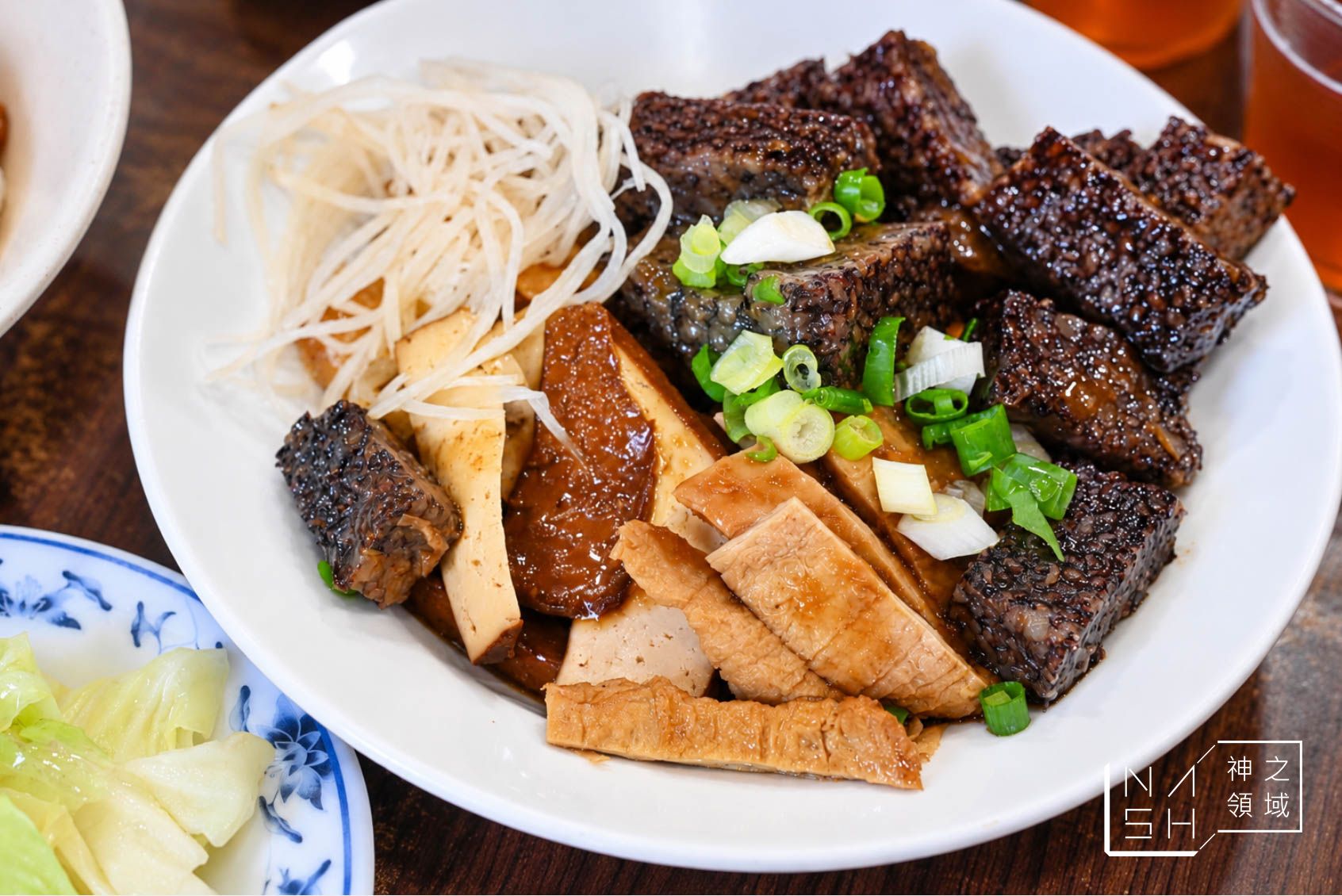 阿英滷肉飯 阿英滷肉飯