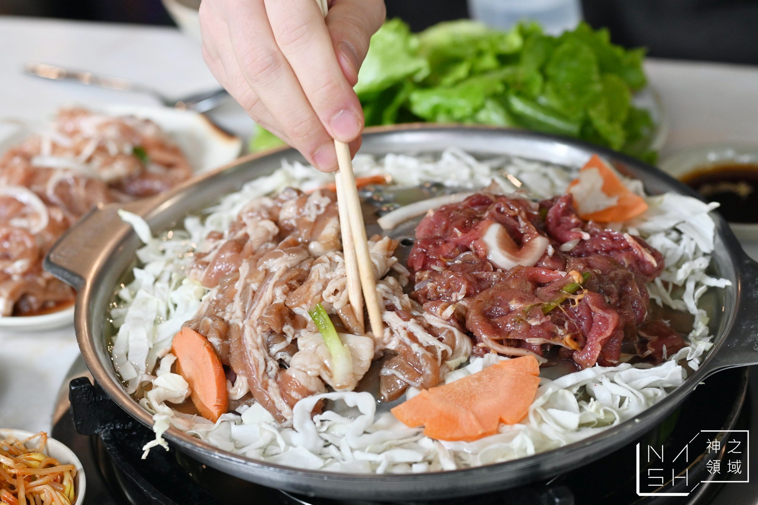 【小巨蛋美食】韓江烤肉,裝潢真的有夠老舊的韓式烤肉吃到飽推薦 (價錢) @Nash,神之領域